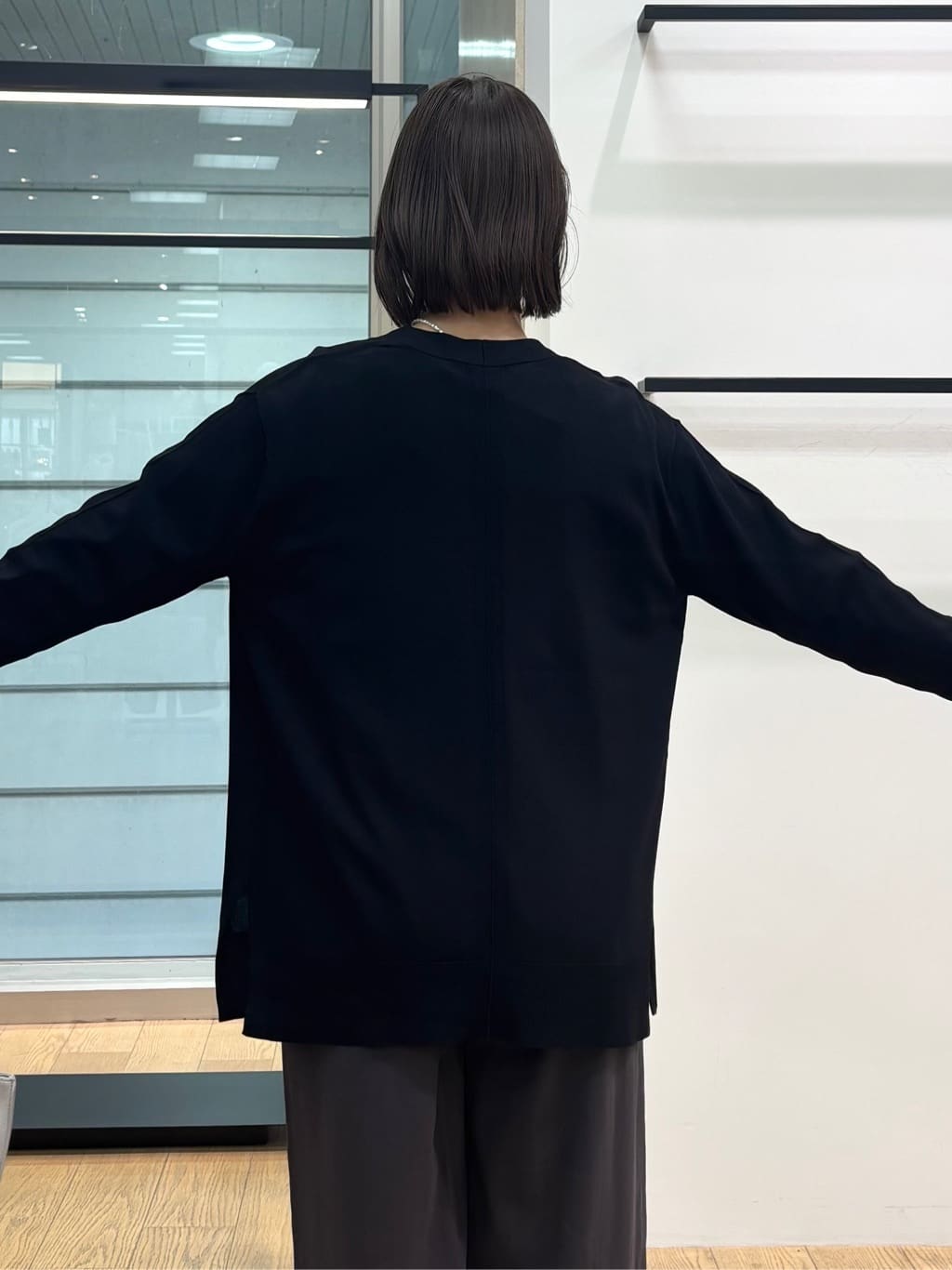 asamiさんの「INDIVI｜【洗える／着心地楽ちん】ブラウス風ストライプカットソートップス」を使ったコーディネート