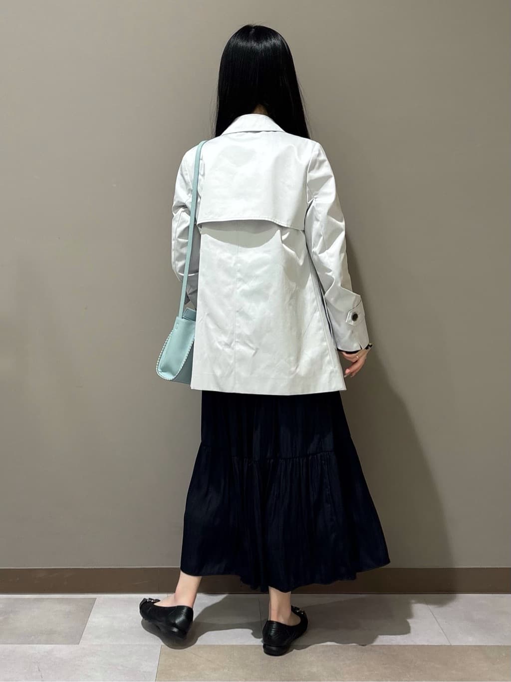 KEIKOさんの「INDIVI｜【花粉付着防止／撥水／UVケア】名品トレンチコート」を使ったコーディネート