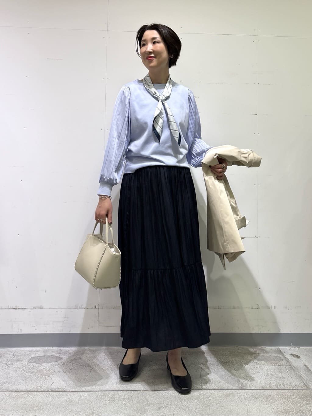 yuriさんの「INDIVI｜【洗える／華やか】袖プリーツニット」を使ったコーディネート