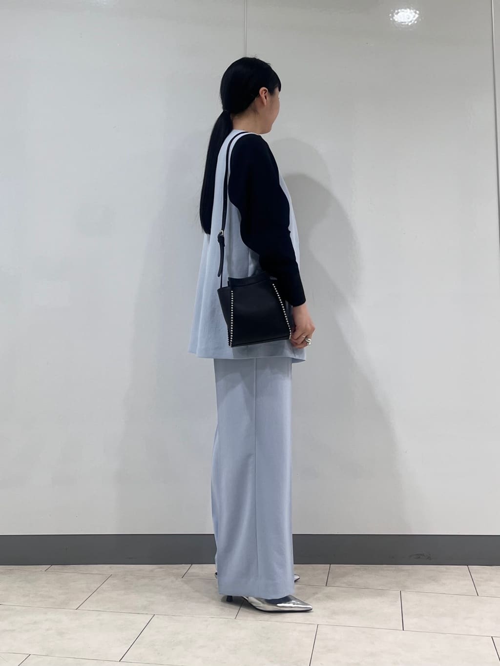 hasuさんの「INDIVI｜【洗える／多機能／SETUP可】着る日傘ジレジャケット」を使ったコーディネート