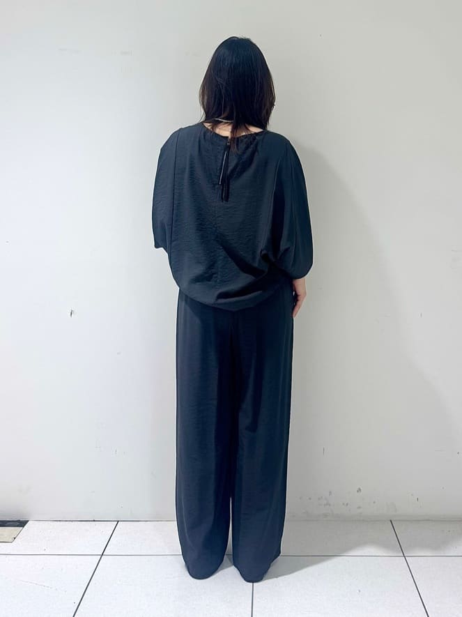 そんさんの「INDIVI｜【洗える／5分袖／UVケア／SETUP可能】モモンガスリーブブラウス」を使ったコーディネート