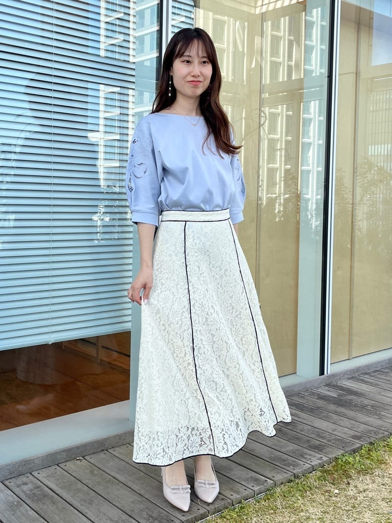 はばさんの「Couture brooch｜【接触冷感・UVカット】エンブロドルマントップス」を使ったコーディネート