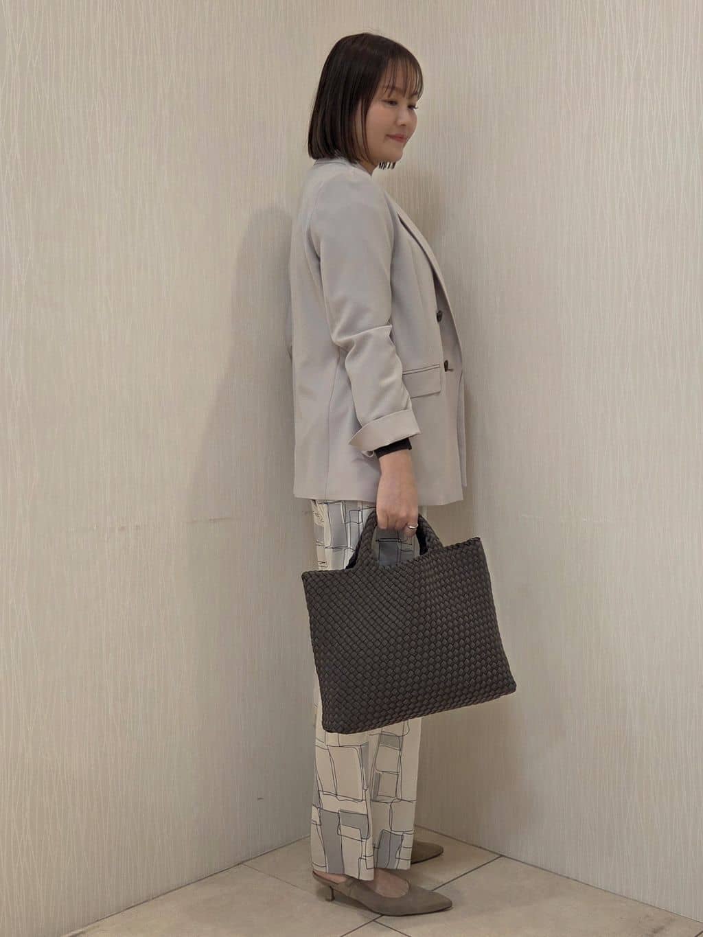 naokoさんの「UNTITLED｜【新色追加/セットアップ可】エアリー ダブルブレストジャケット」を使ったコーディネート