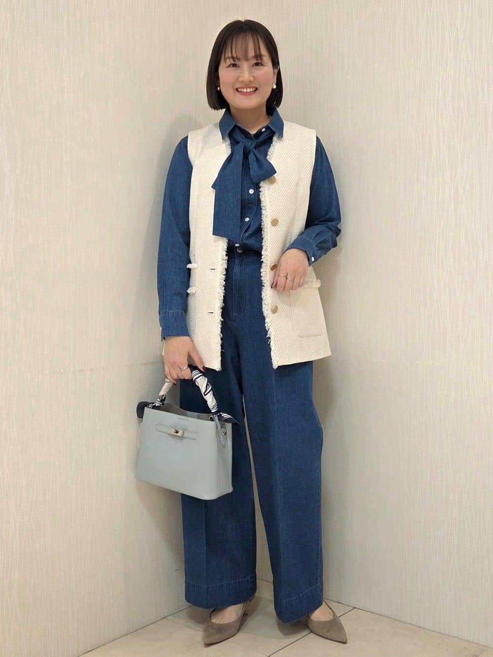 naokoさんの「UNTITLED｜【オンオフ使える】スラブツイード ジレ」を使ったコーディネート