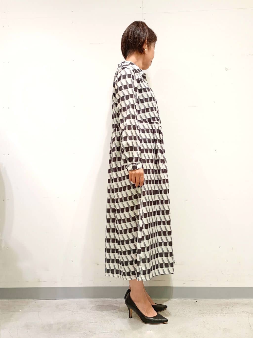 Kさんの「INDIVI｜【洗える／2WAY】ベルト付き ジオメトリック柄 シャツワンピース」を使ったコーディネート