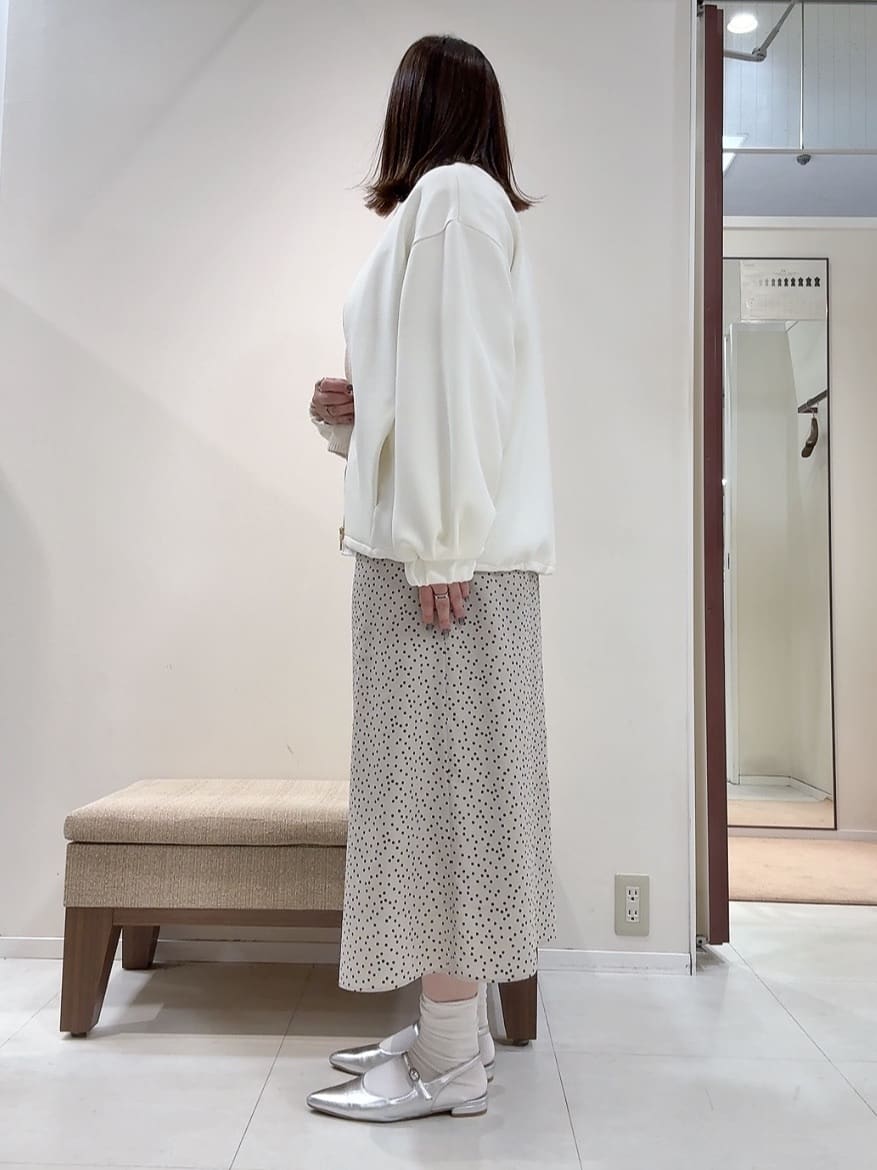YUIさんの「UNTITLED｜【春アウター/ゆったり】ダンボールジップブルゾン」を使ったコーディネート