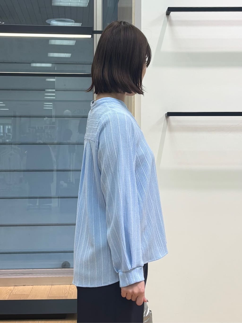asamiさんの「INDIVI｜【洗える／着心地楽ちん】ブラウス風ストライプカットソートップス」を使ったコーディネート
