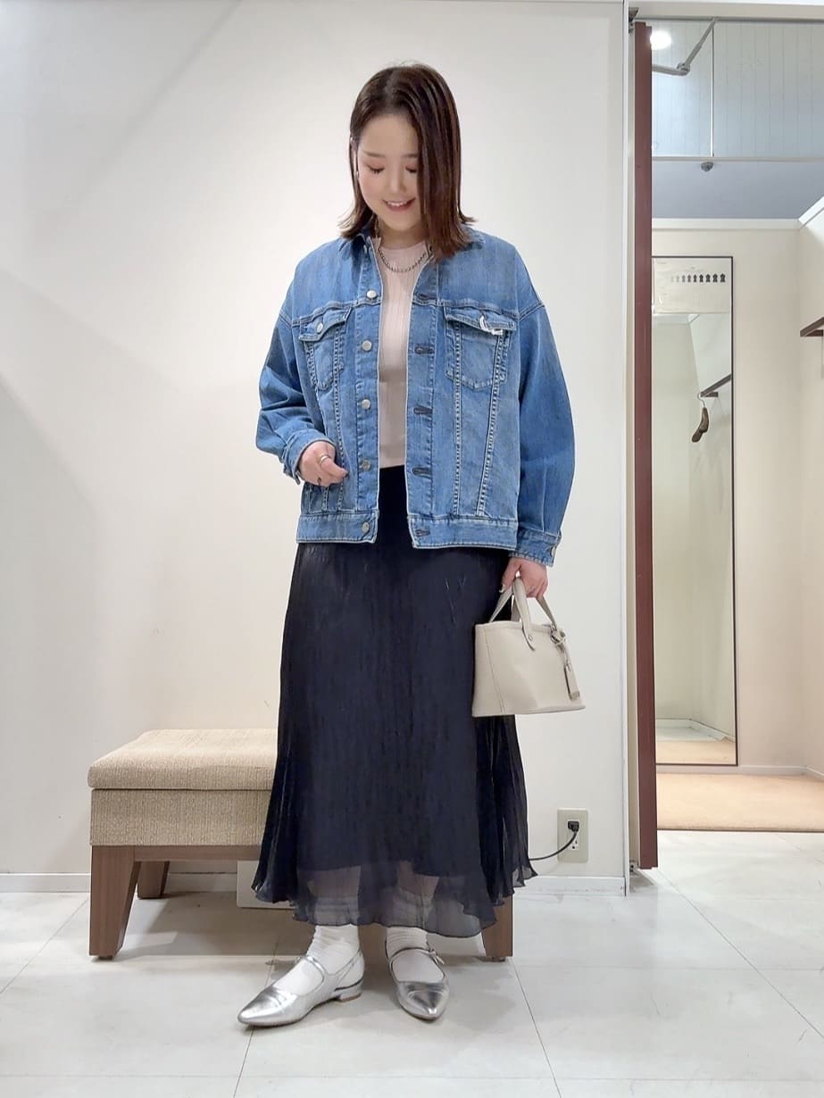 YUIさんの「UNTITLED｜【アンサンブル可/洗える】クルーネックニットカーディガン」を使ったコーディネート