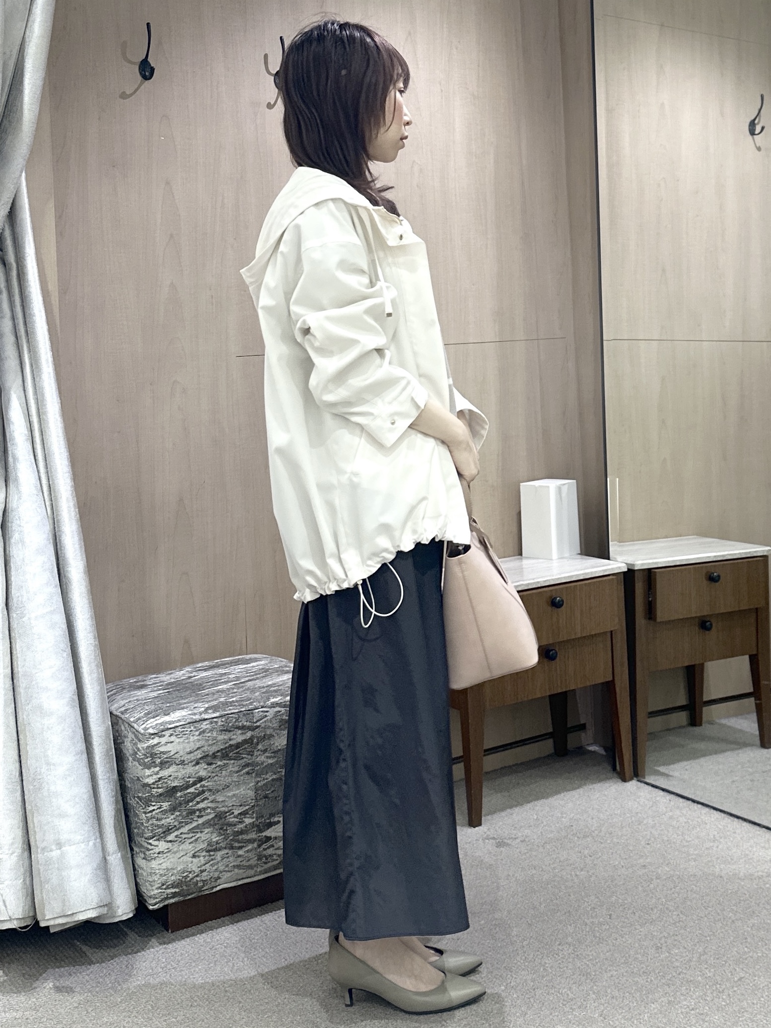 Miwaさんの「UNTITLED｜【11色展開/体型カバー】前後2WAYフレンチスリーブニット」を使ったコーディネート