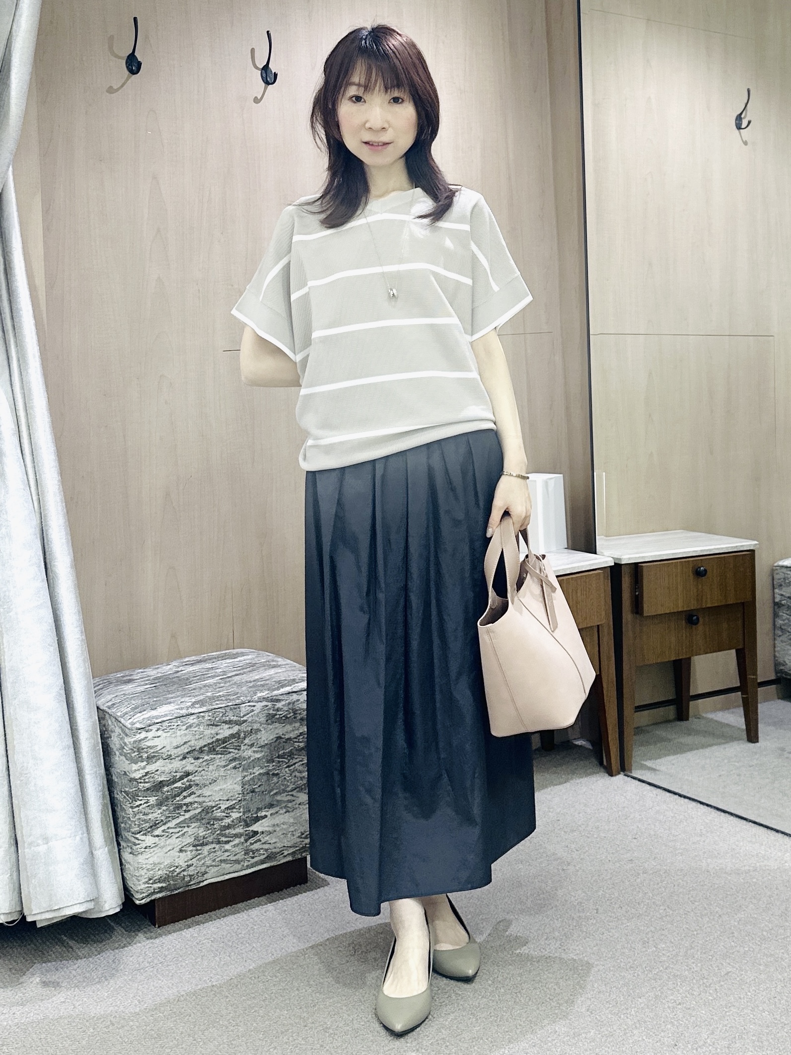 Miwaさんの「UNTITLED｜【11色展開/体型カバー】前後2WAYフレンチスリーブニット」を使ったコーディネート