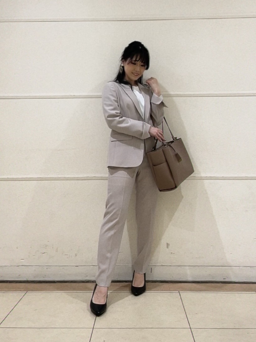 watanabeさんの「UNTITLED｜【セットアップ可/UV/接触冷感】エアリーテーラードジャケット」を使ったコーディネート