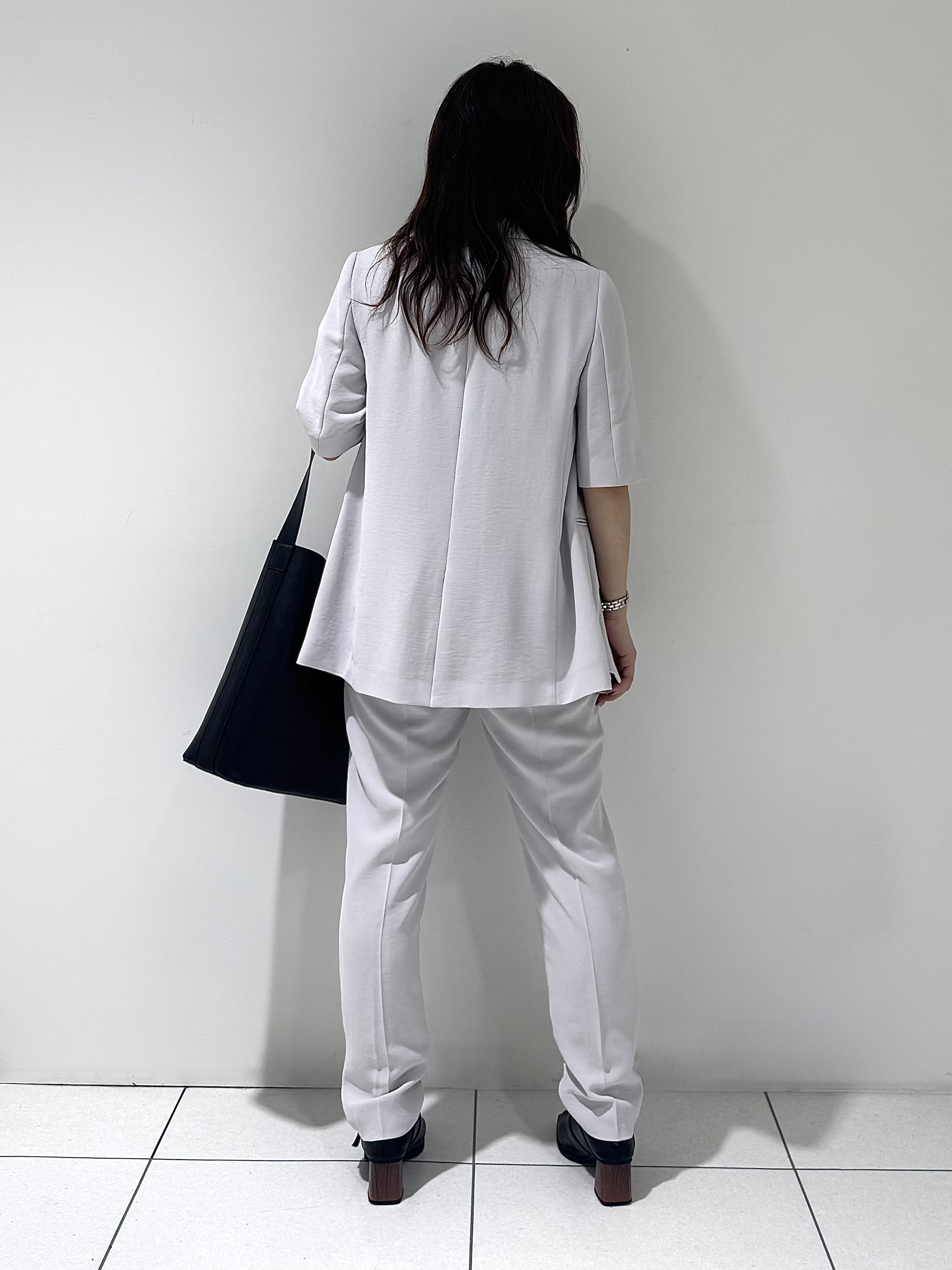 そんさんの「INDIVI｜【着る日傘】ハーフスリーブダブルジャケット」を使ったコーディネート