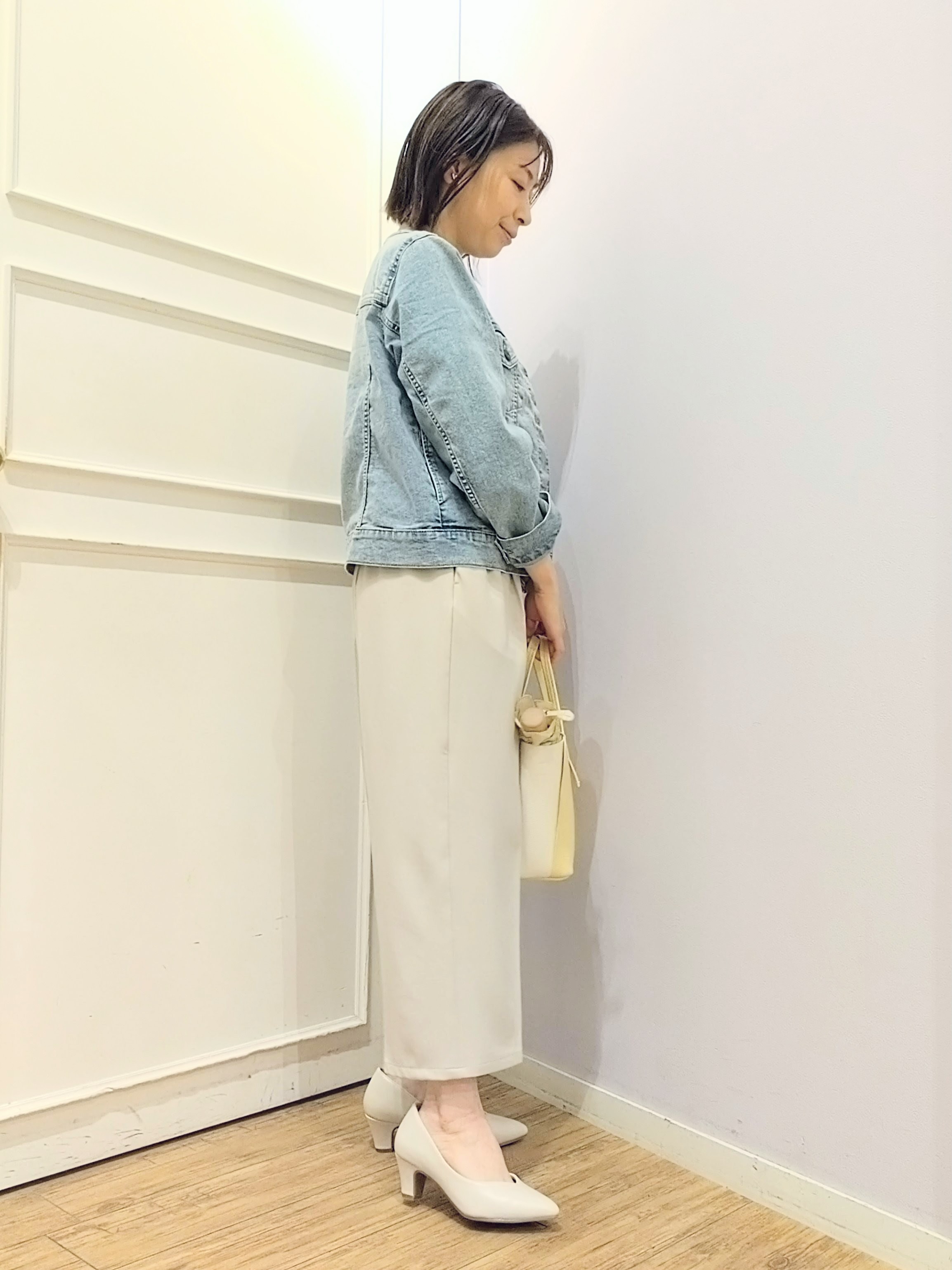 miomioさんの「SHOO･LA･RUE｜【SHOO・LA・RUE DENIM/S-LL/高レビュー】大人のための ノーカラーデニムジャケット」を使ったコーディネート