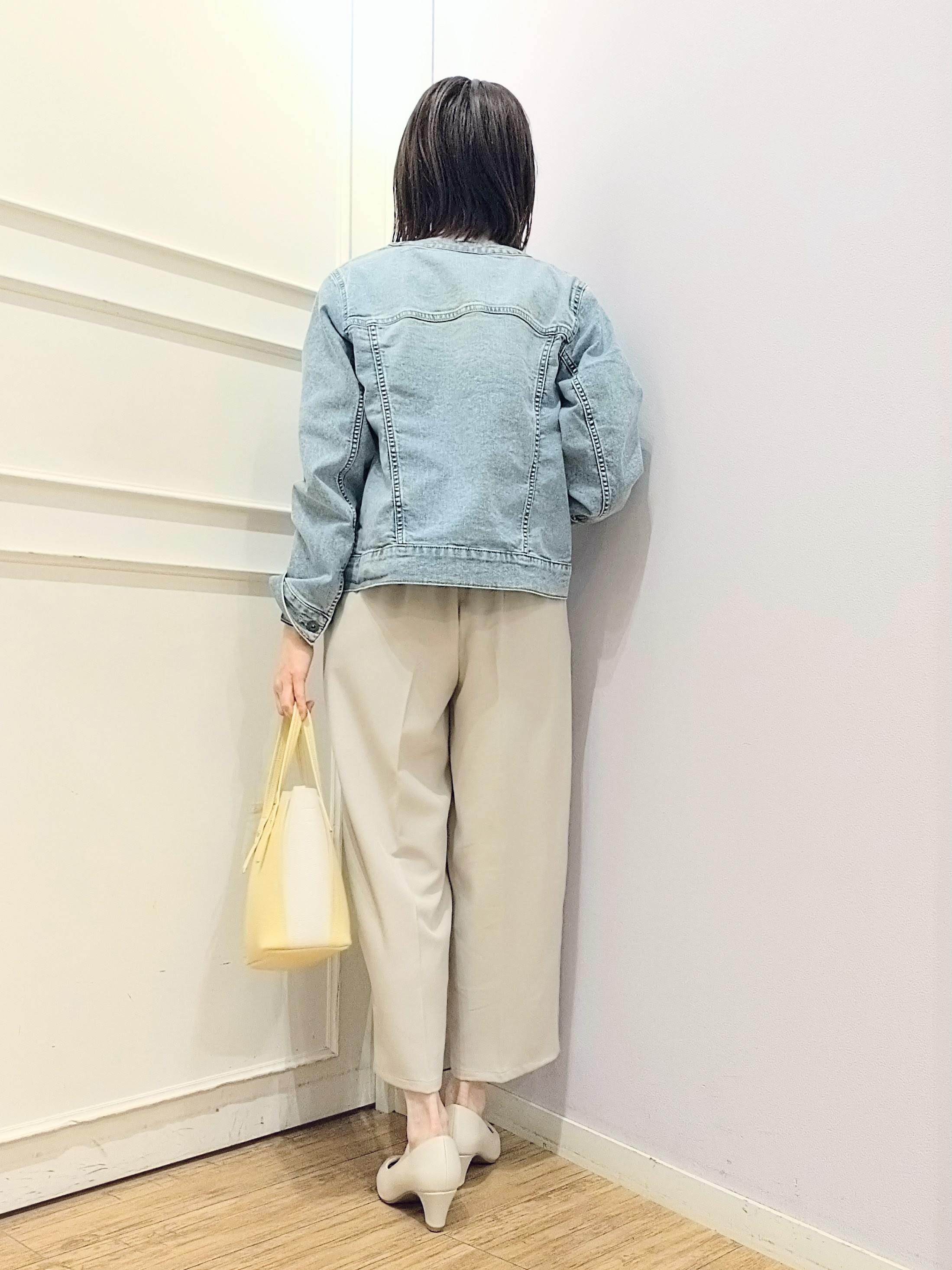 miomioさんの「SHOO･LA･RUE｜【SHOO・LA・RUE DENIM/S-LL/高レビュー】大人のための ノーカラーデニムジャケット」を使ったコーディネート
