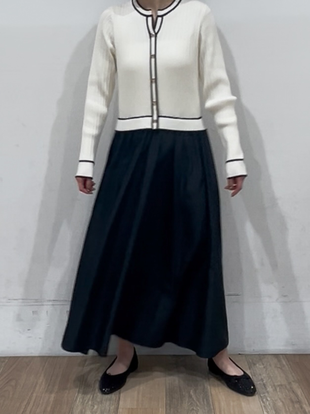 山さんさんの「grove｜【貴島明日香さん着用】【撥水／シルエット2WAY】軽やかミドルトレンチコート」を使ったコーディネート