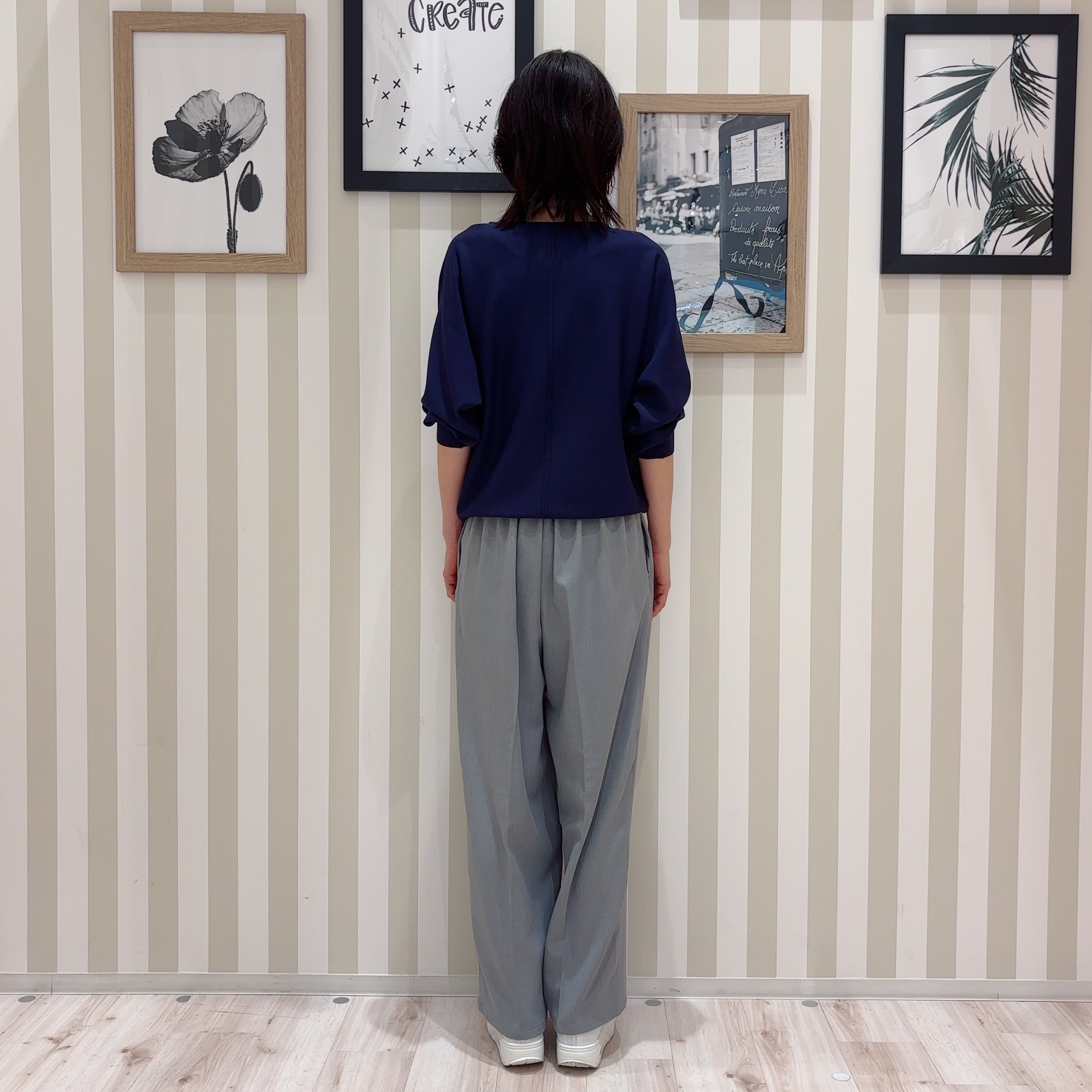 たまごがにさんの「SHOO･LA･RUE｜【洗濯機可/S-LL】さらりと軽やか インせず着られる すっきり見えドルマンニット」を使ったコーディネート