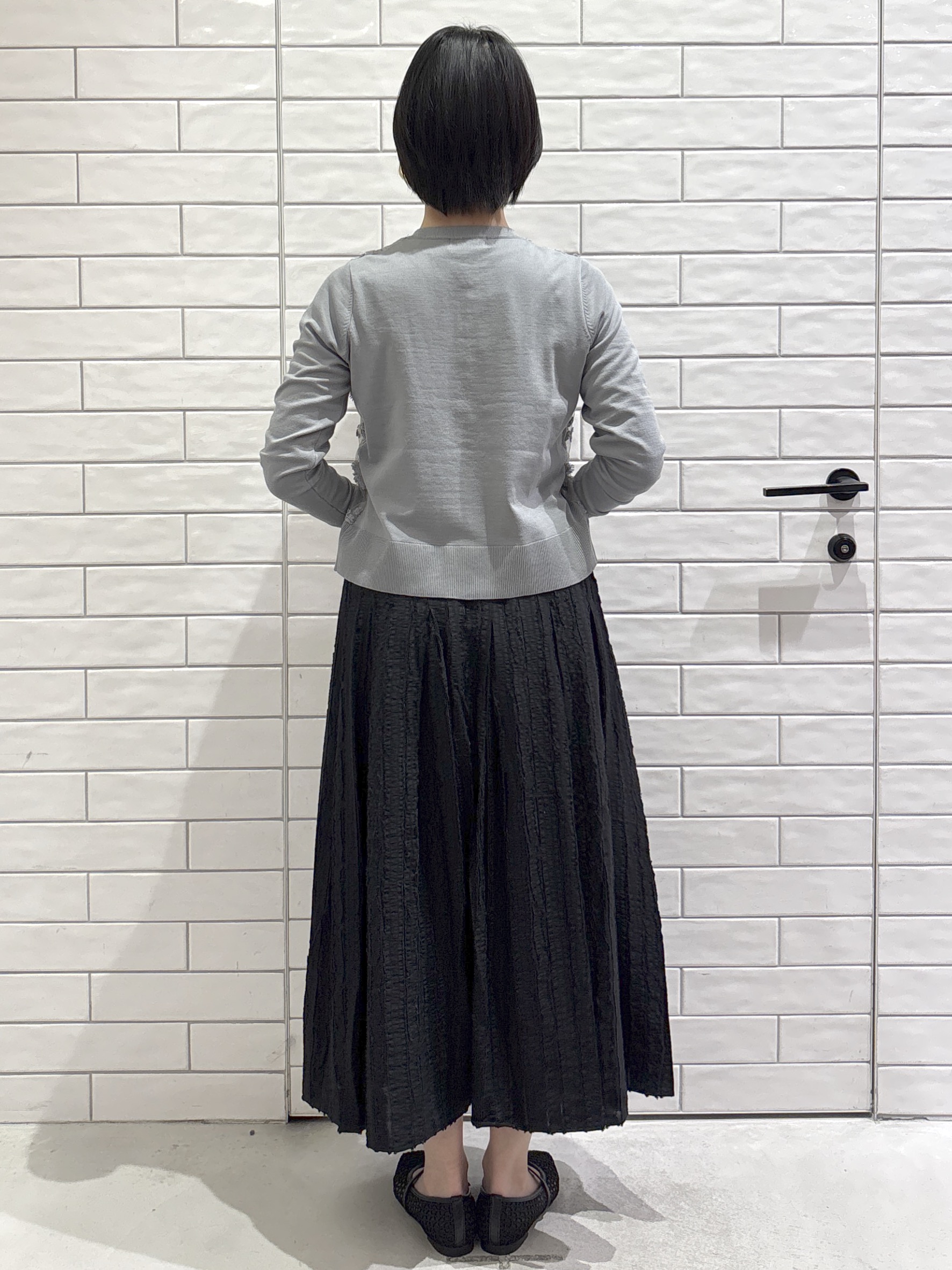 ayumiさんの「OPAQUE.CLIP｜チュールレースニットカーディガン【洗える】」を使ったコーディネート