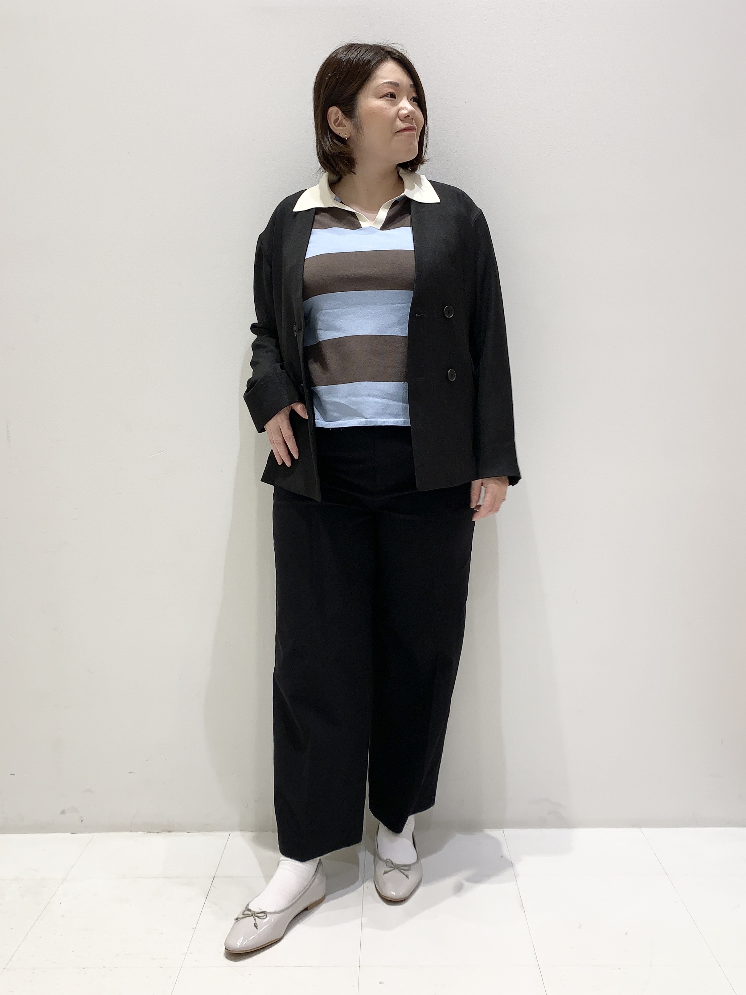 みいちゃんさんの「grove｜【貴島明日香さん着用】リネンライクカラーレスジャケット」を使ったコーディネート