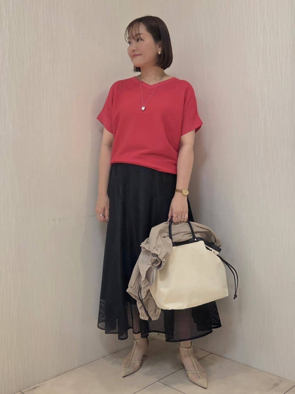 naokoさんの「UNTITLED｜【11色展開/体型カバー】前後2WAYフレンチスリーブニット」を使ったコーディネート