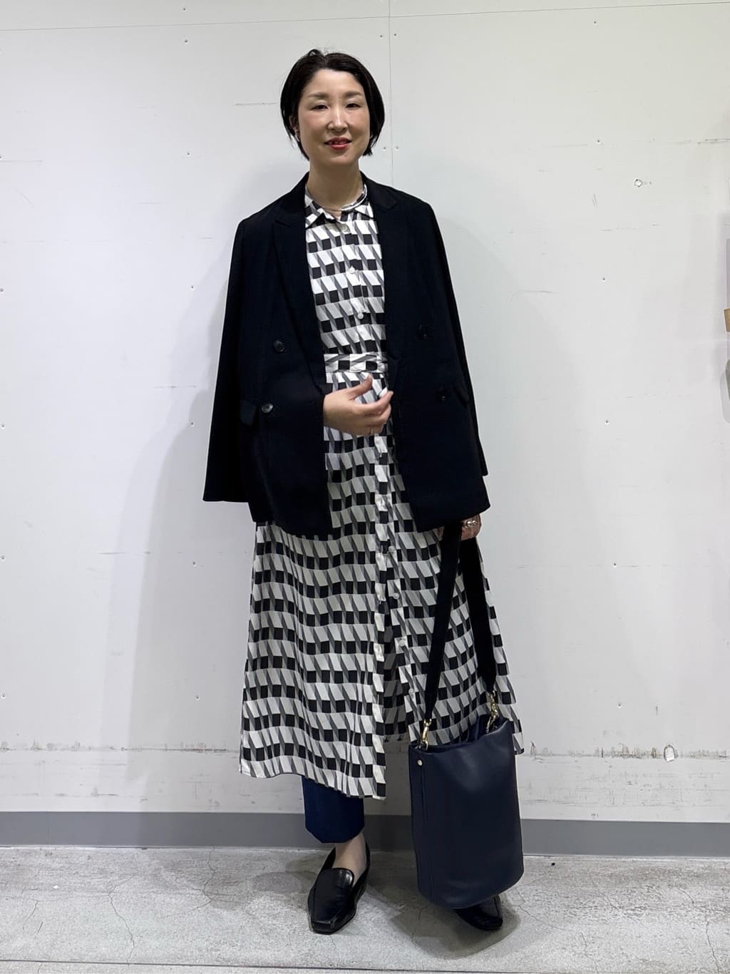 yuriさんの「INDIVI｜【洗える／UVケア／SETUP可能】デニムライク ランタン袖ブラウス」を使ったコーディネート