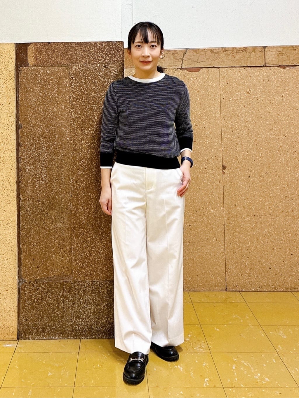hattoriさんの「INDIVI｜【アンサンブル可/洗える】配色ハイゲージニットトップス」を使ったコーディネート