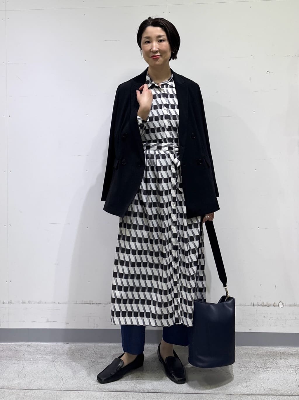 yuriさんの「INDIVI｜【洗える／UVケア／SETUP可能】デニムライク ランタン袖ブラウス」を使ったコーディネート