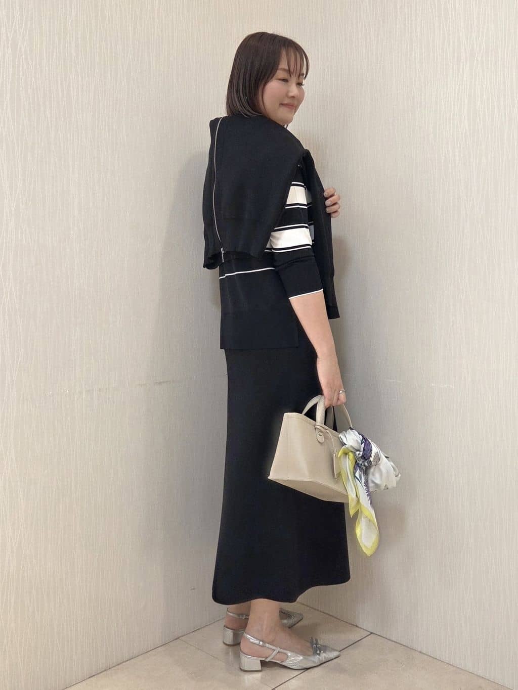 naokoさんの「UNTITLED｜【軽羽織り/セットアップ可】ジップアップニットカーディガン」を使ったコーディネート