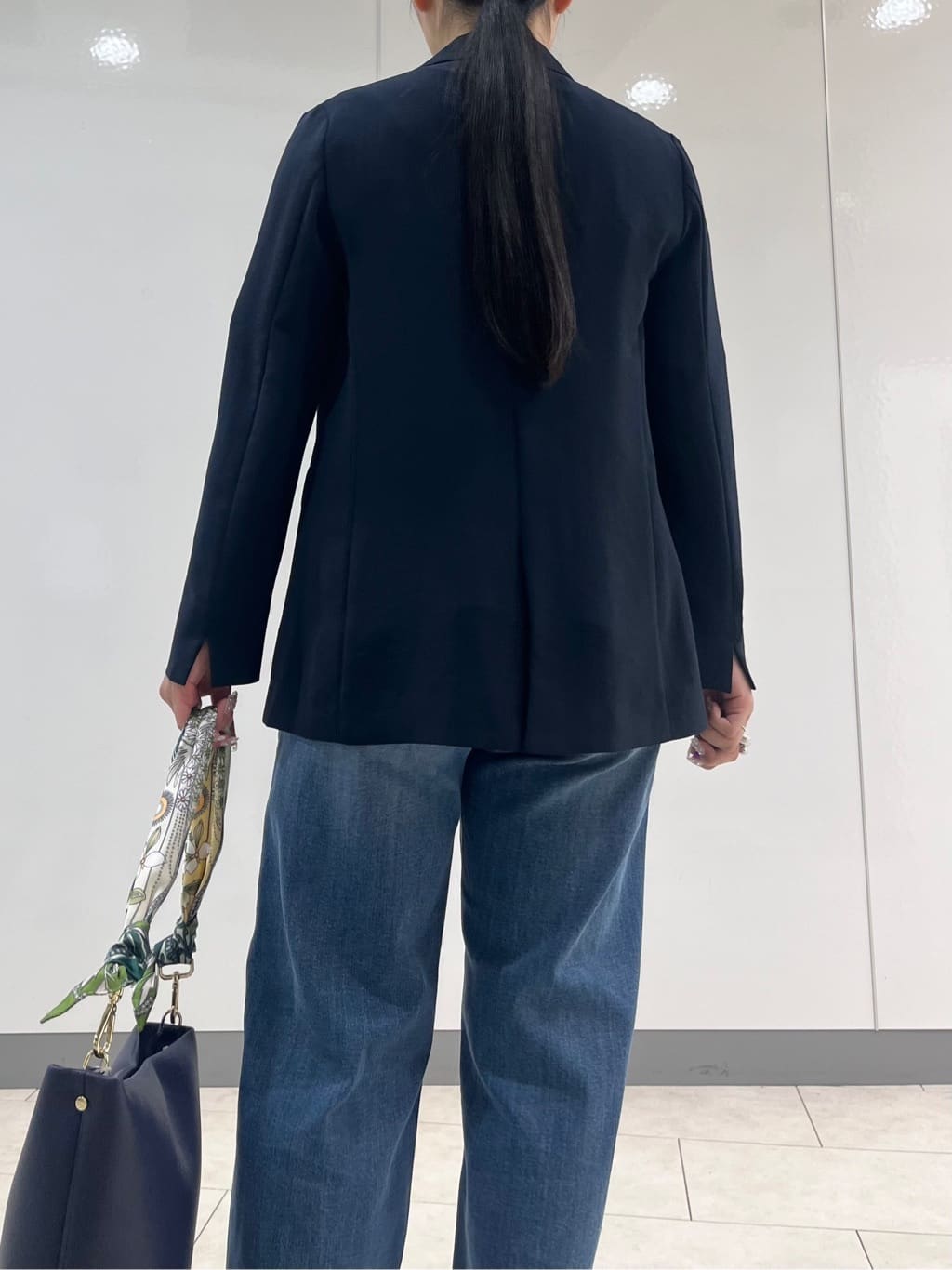 hasuさんの「INDIVI｜【洗える／多機能／SETUP可】着る日傘ダブルジャケット」を使ったコーディネート