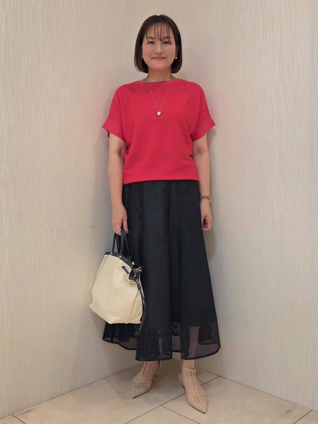 naokoさんの「UNTITLED｜【11色展開/体型カバー】前後2WAYフレンチスリーブニット」を使ったコーディネート