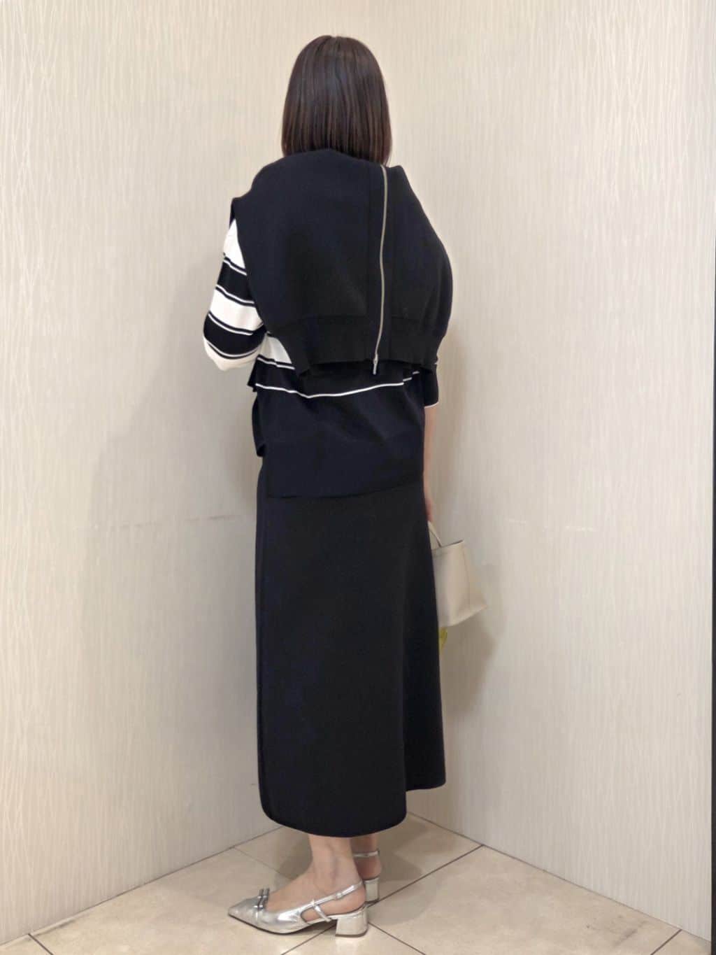 naokoさんの「UNTITLED｜【軽羽織り/セットアップ可】ジップアップニットカーディガン」を使ったコーディネート