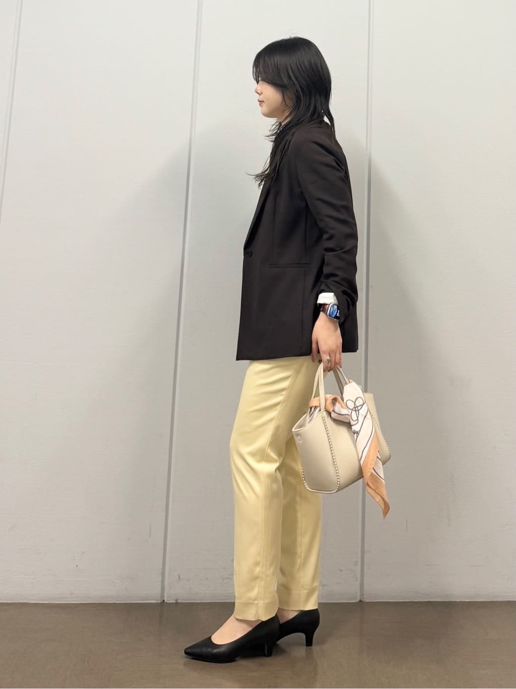 mizukiさんの「INDIVI｜【接触冷感／2WAY】カシュクールリネンシャツ」を使ったコーディネート
