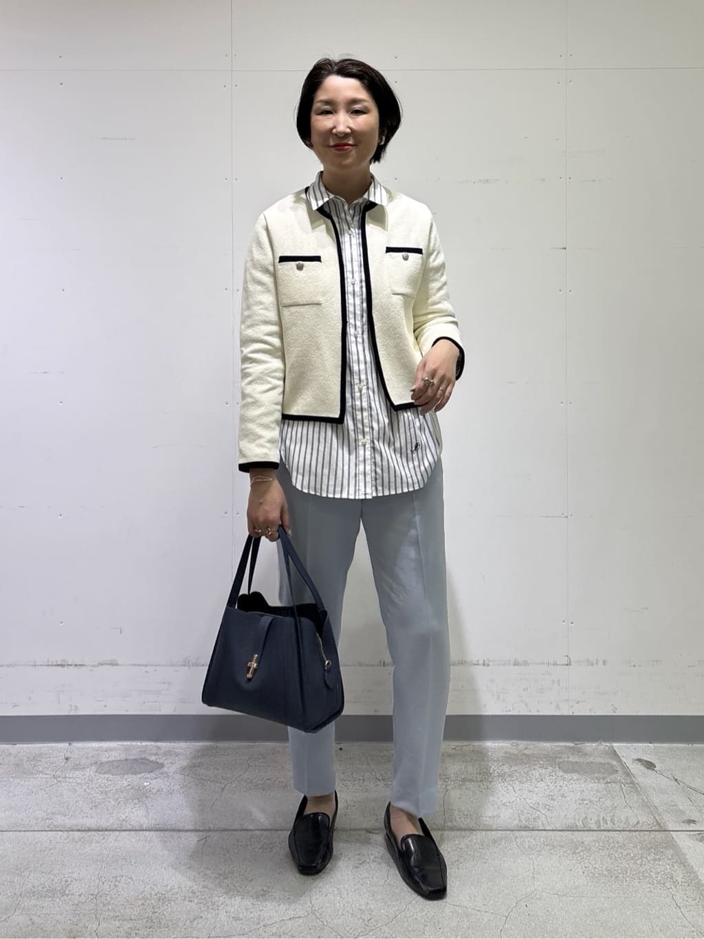 yuriさんの「INDIVI｜【洗える／多機能／SETUP可】着る日傘ダブルジャケット」を使ったコーディネート