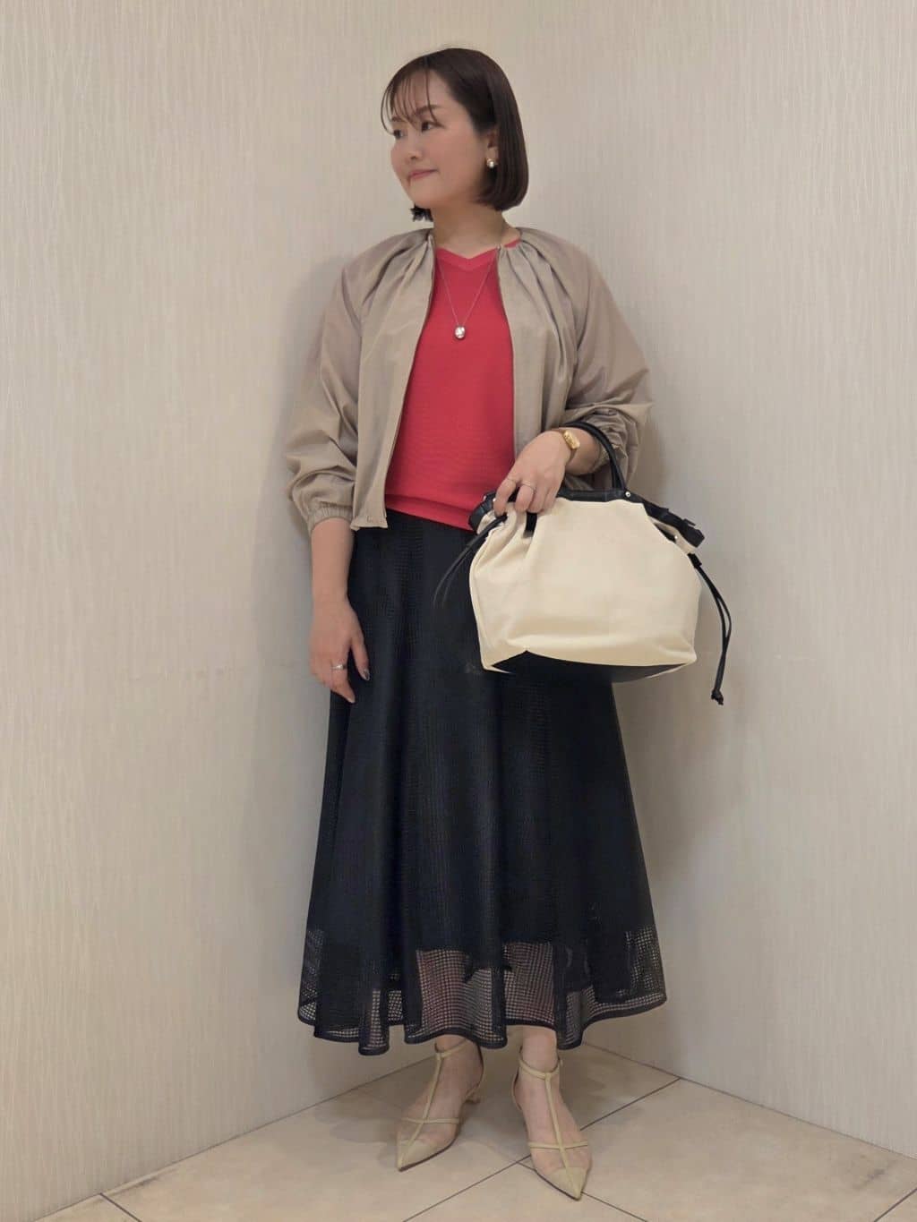 naokoさんの「UNTITLED｜【11色展開/体型カバー】前後2WAYフレンチスリーブニット」を使ったコーディネート