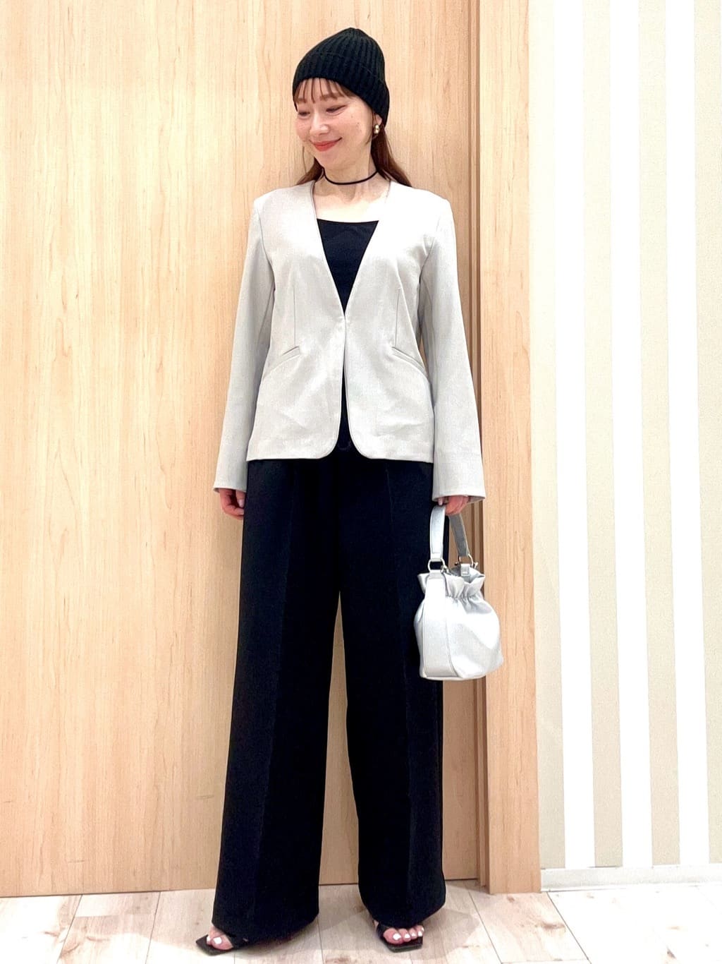 ririさんの「SHOO･LA･RUE｜【洗濯機可/UV/SS-3L】すっきり好印象 ノーカラージャケット」を使ったコーディネート