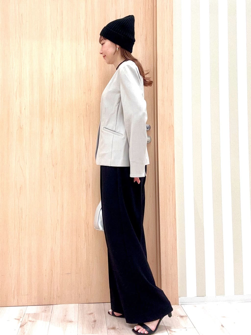 ririさんの「SHOO･LA･RUE｜【洗濯機可/UV/SS-3L】すっきり好印象 ノーカラージャケット」を使ったコーディネート