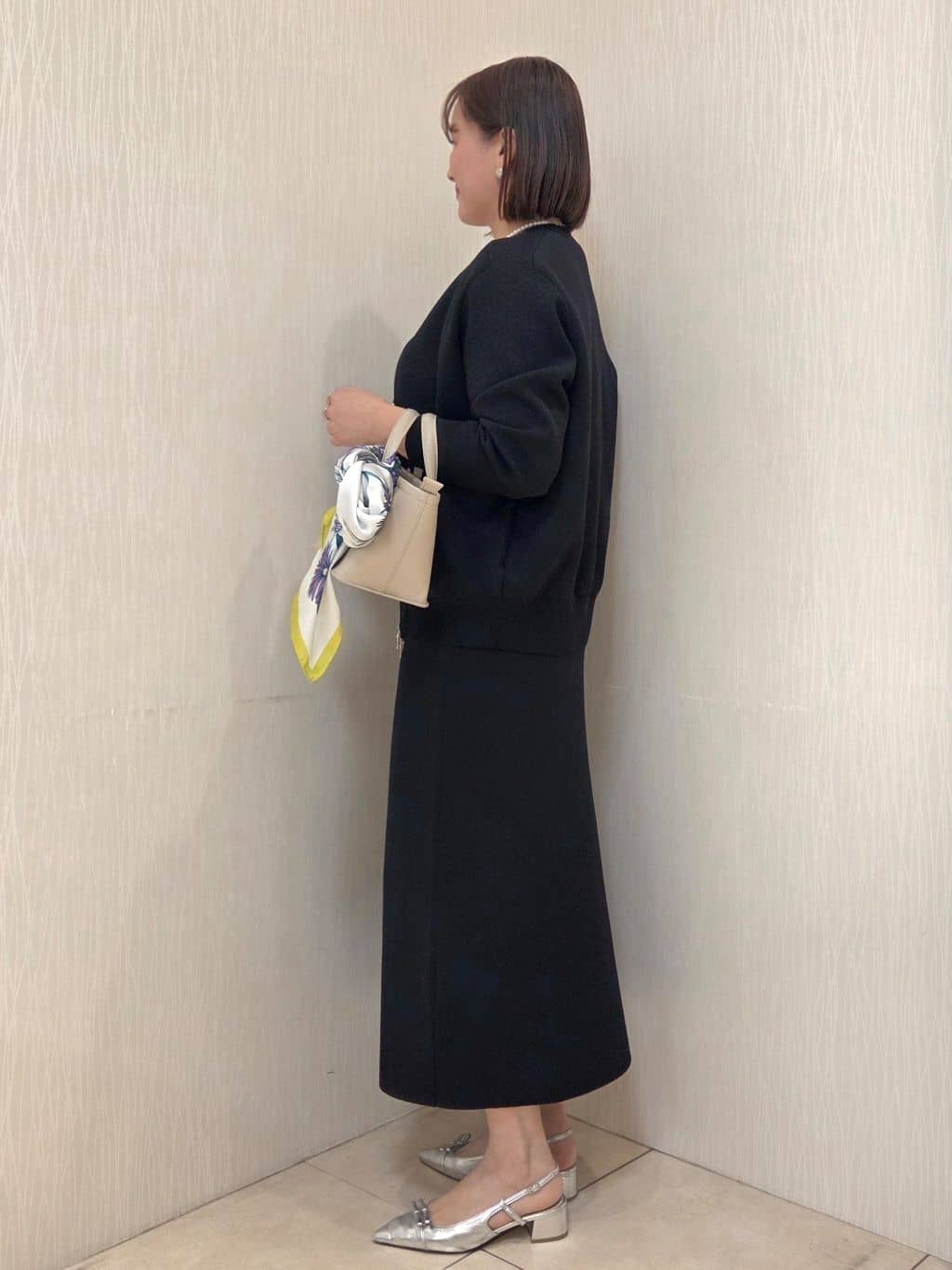 naokoさんの「UNTITLED｜【軽羽織り/セットアップ可】ジップアップニットカーディガン」を使ったコーディネート