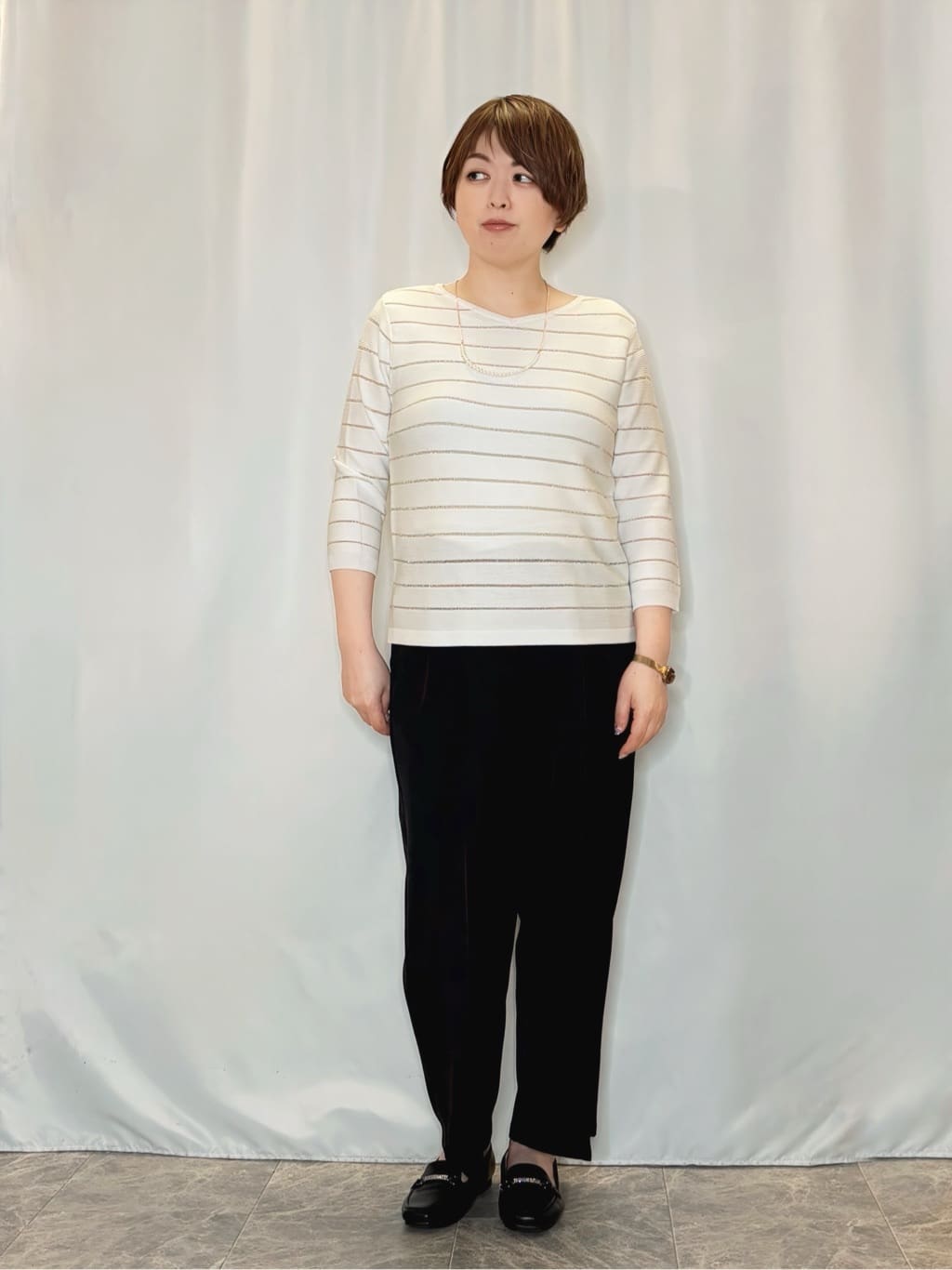 たみさんの「SHOO･LA･RUE｜【S-LL】サッと羽織れてきれい見え　フラップポケット ノーカラーブルゾン」を使ったコーディネート