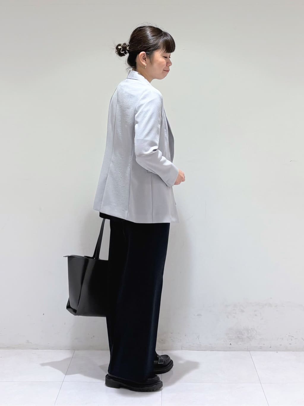 tsuyuさんの「INDIVI｜【洗える／UVケア／麻調】シングルジャケット」を使ったコーディネート