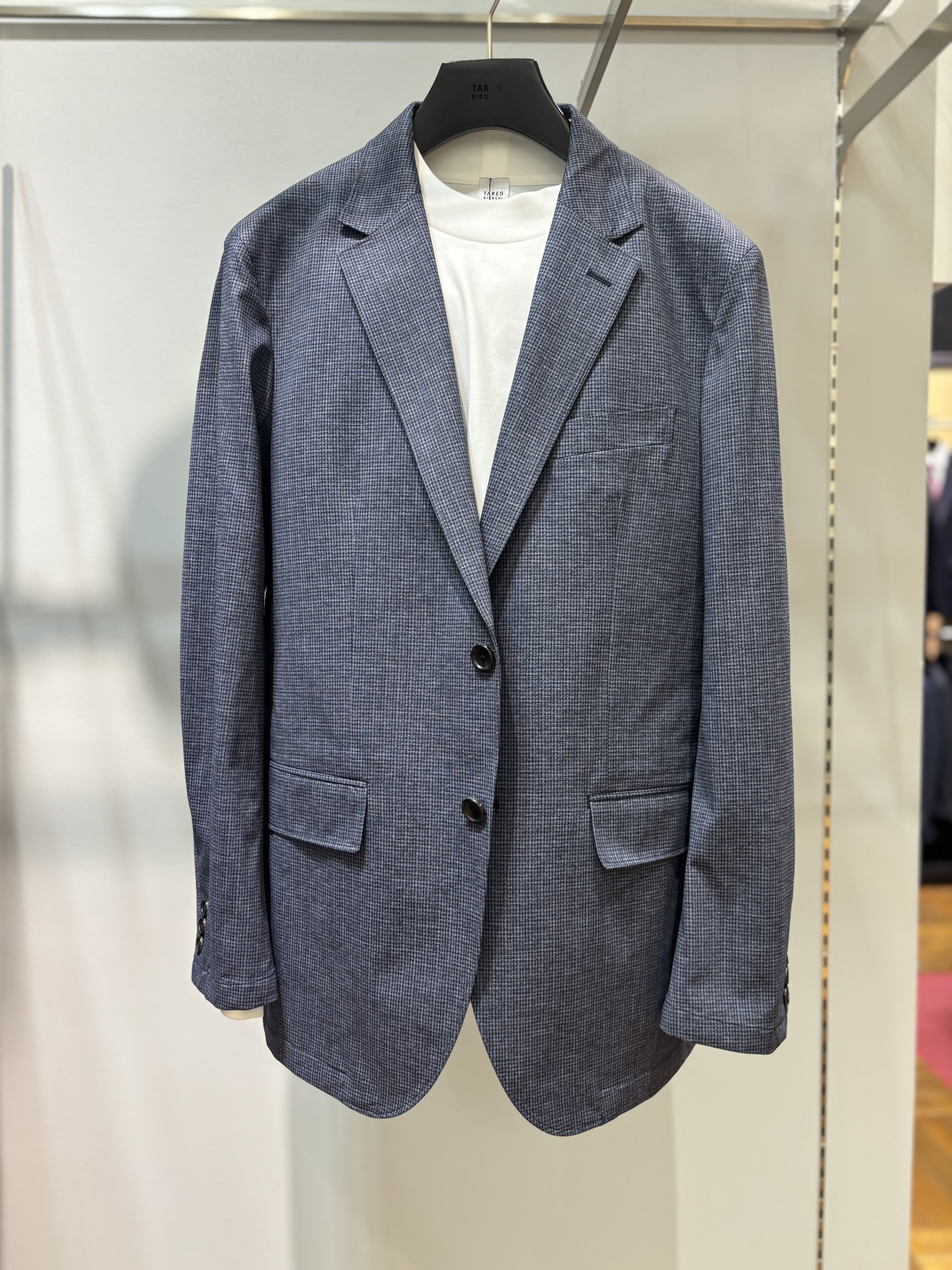 ヒナさんの「TAKEO KIKUCHI｜【通気性】ジャージ千鳥柄 ジャケット」を使ったコーディネート