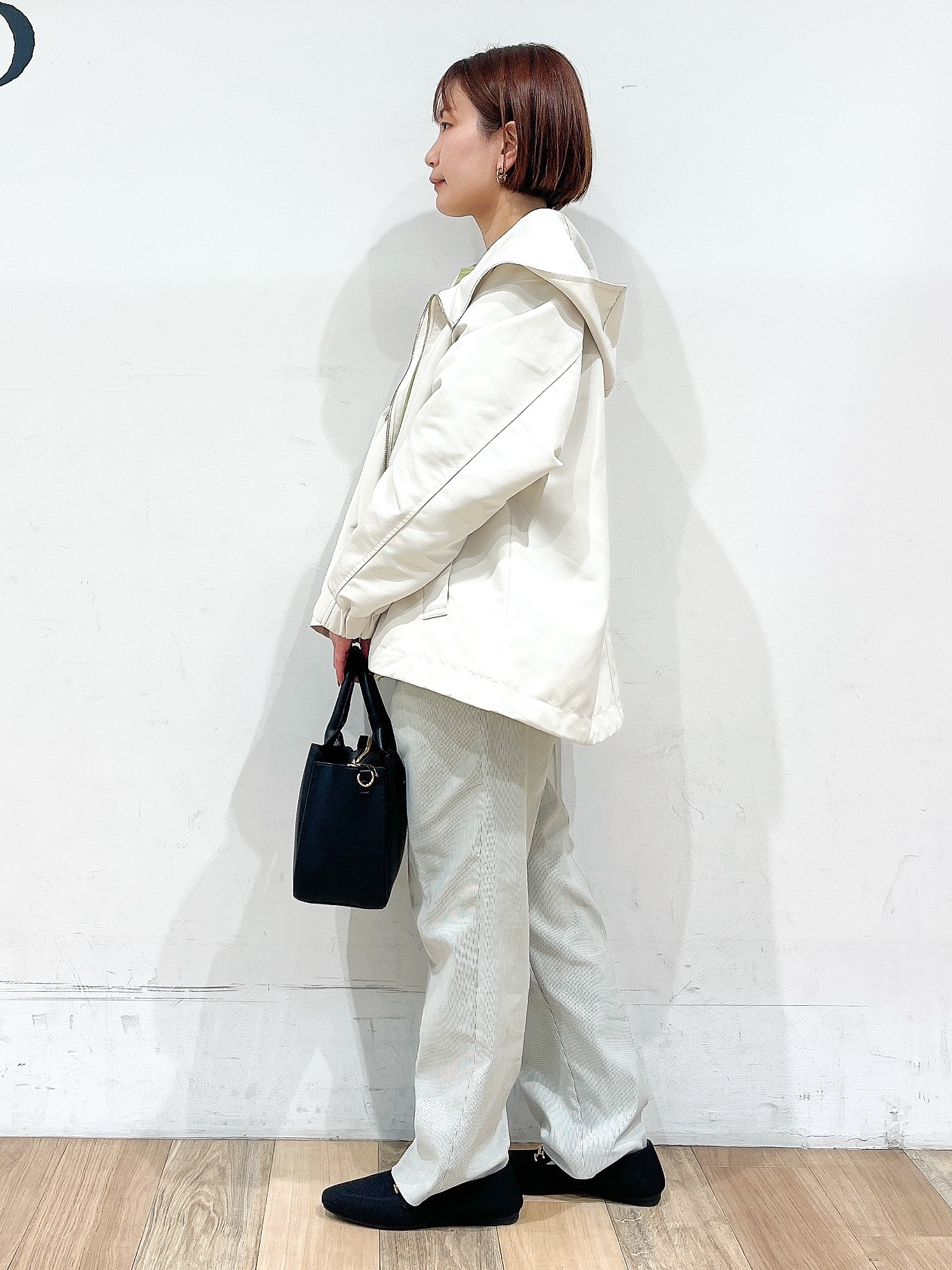 山さんさんの「grove｜【UVカット・体型カバーも叶う】麻調メッシュランタンスリーブブラウス」を使ったコーディネート