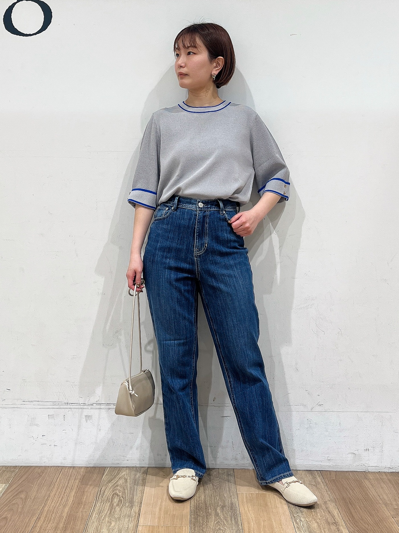 山さんさんの「grove｜軽やかに羽織れてシーズンレスに活躍！　大人のジップパーカー」を使ったコーディネート
