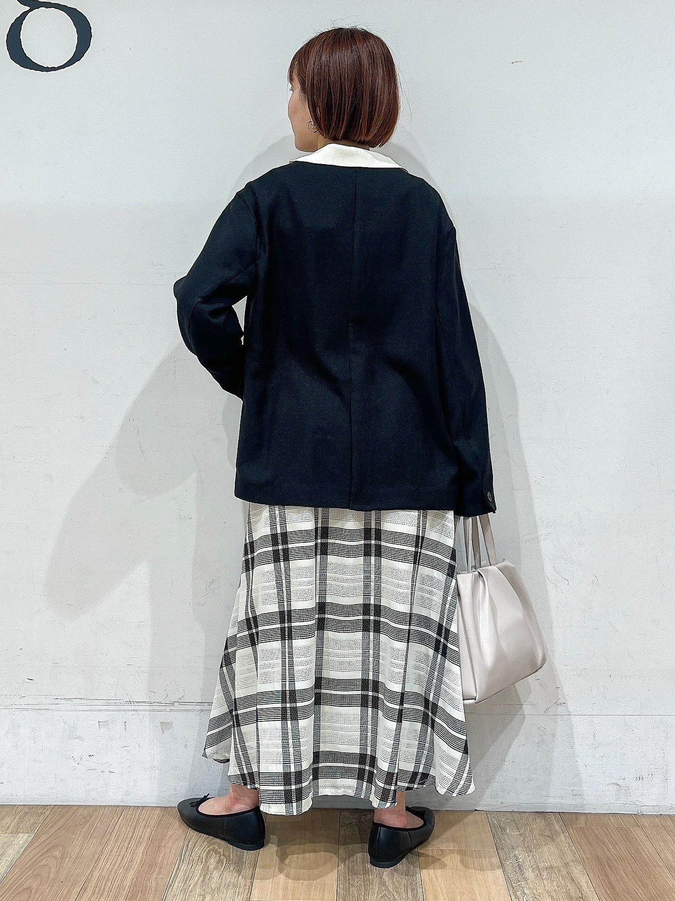 山さんさんの「grove｜【貴島明日香さん着用】リネンライクカラーレスジャケット」を使ったコーディネート