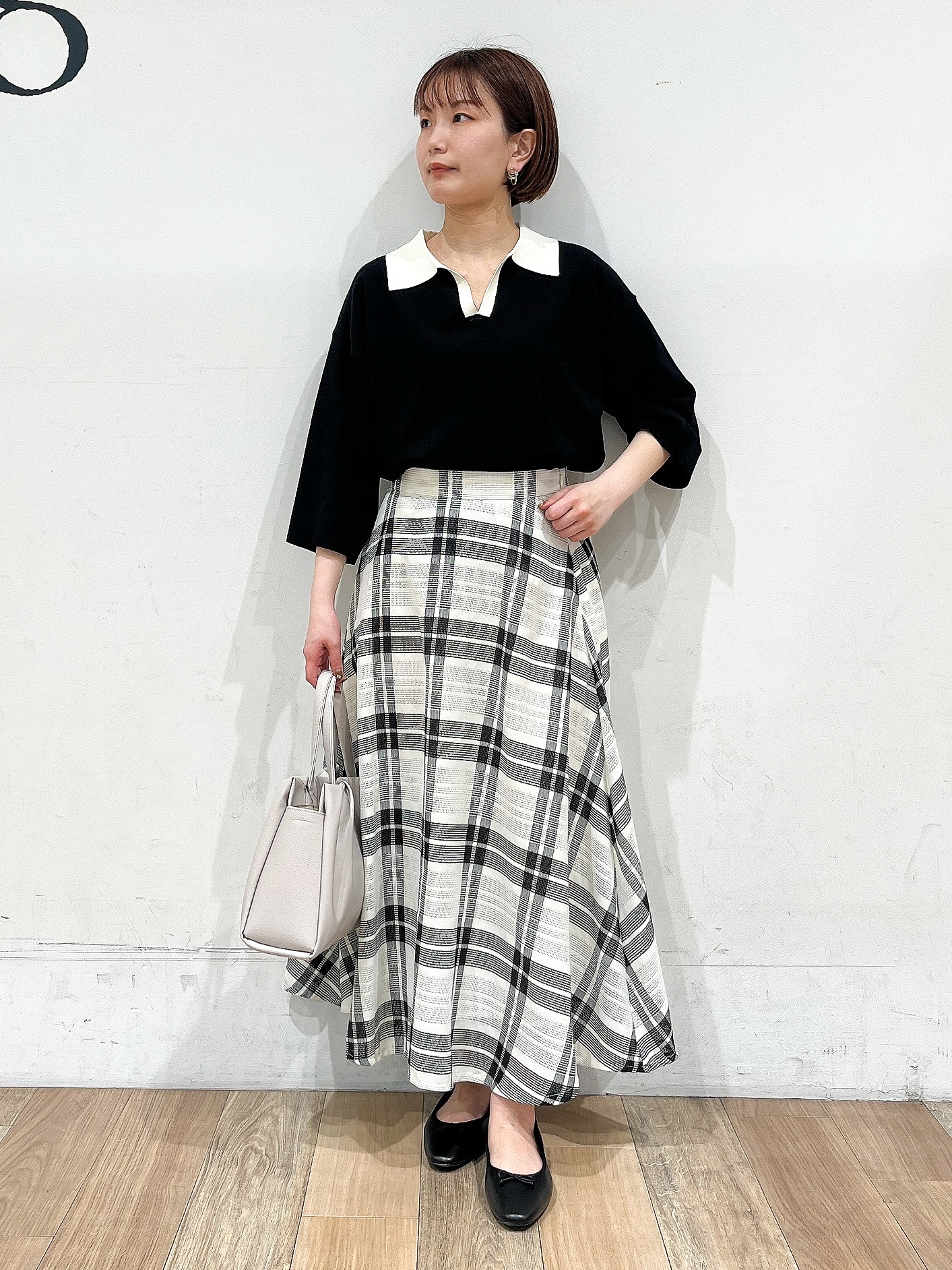 山さんさんの「grove｜【貴島明日香さん着用】リネンライクカラーレスジャケット」を使ったコーディネート