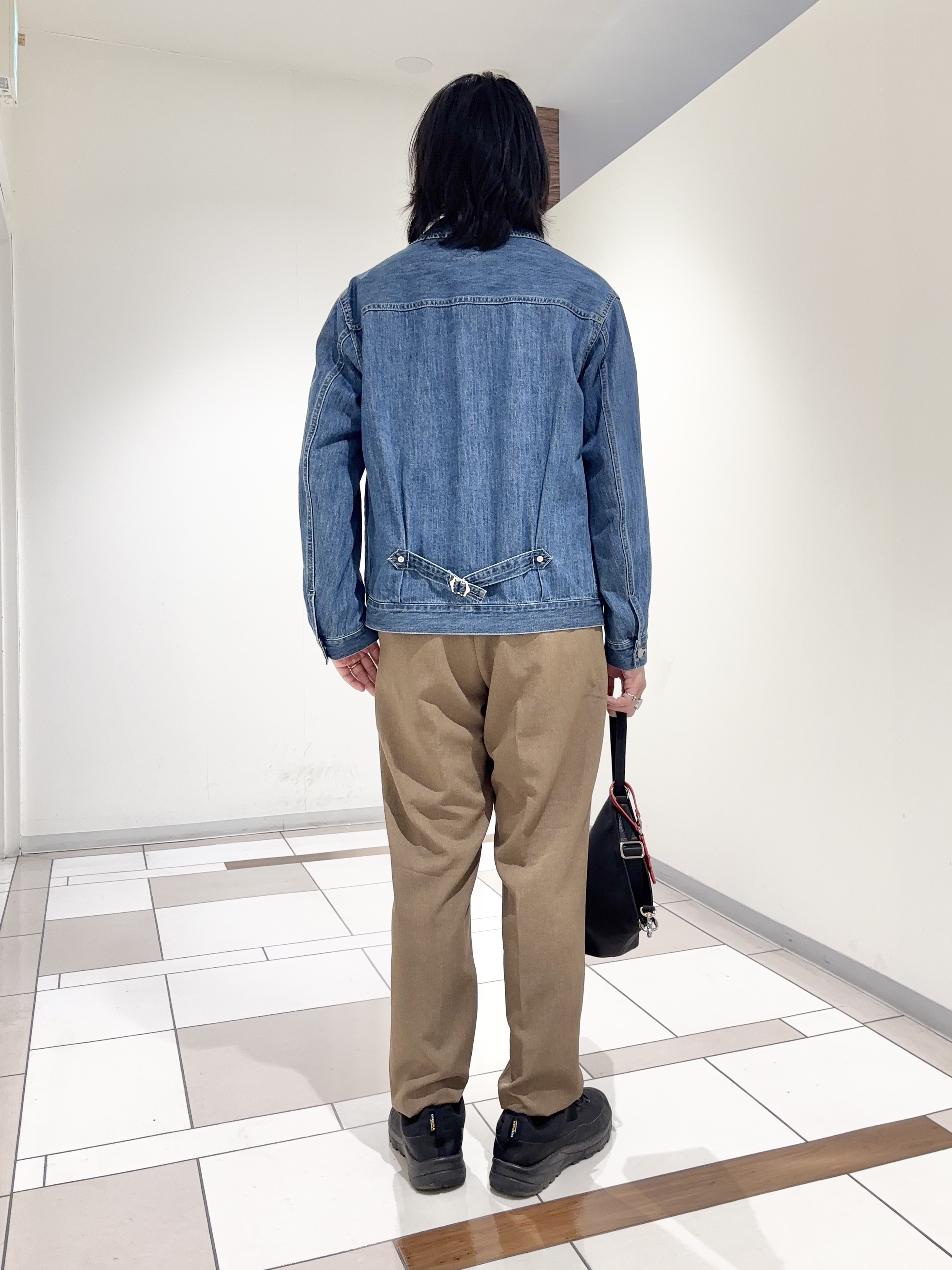 及川さんの「TAKEO KIKUCHI｜【BOWLER HAT LABEL】エクスプローラー Gジャン」を使ったコーディネート