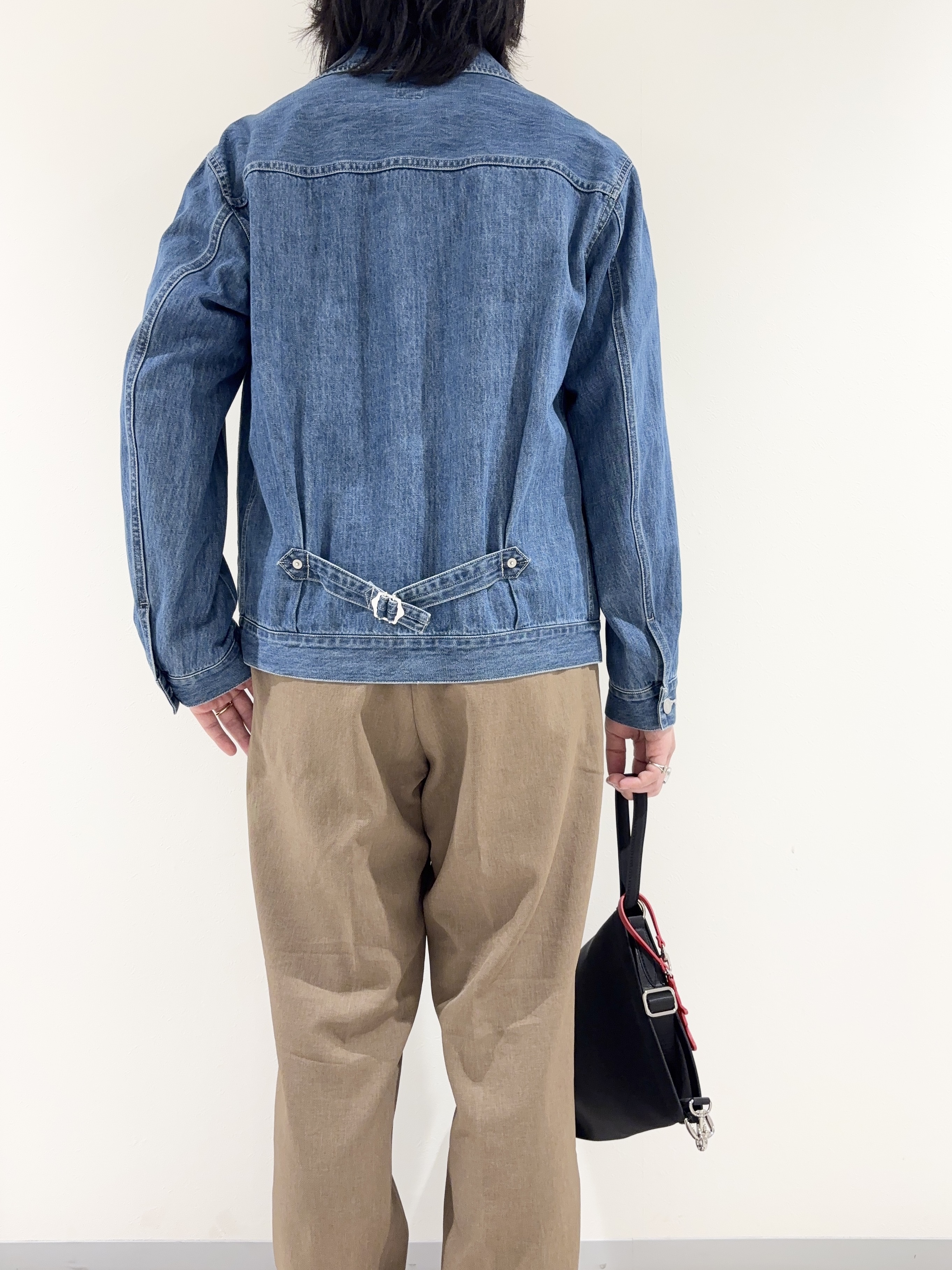 及川さんの「TAKEO KIKUCHI｜【BOWLER HAT LABEL】エクスプローラー Gジャン」を使ったコーディネート