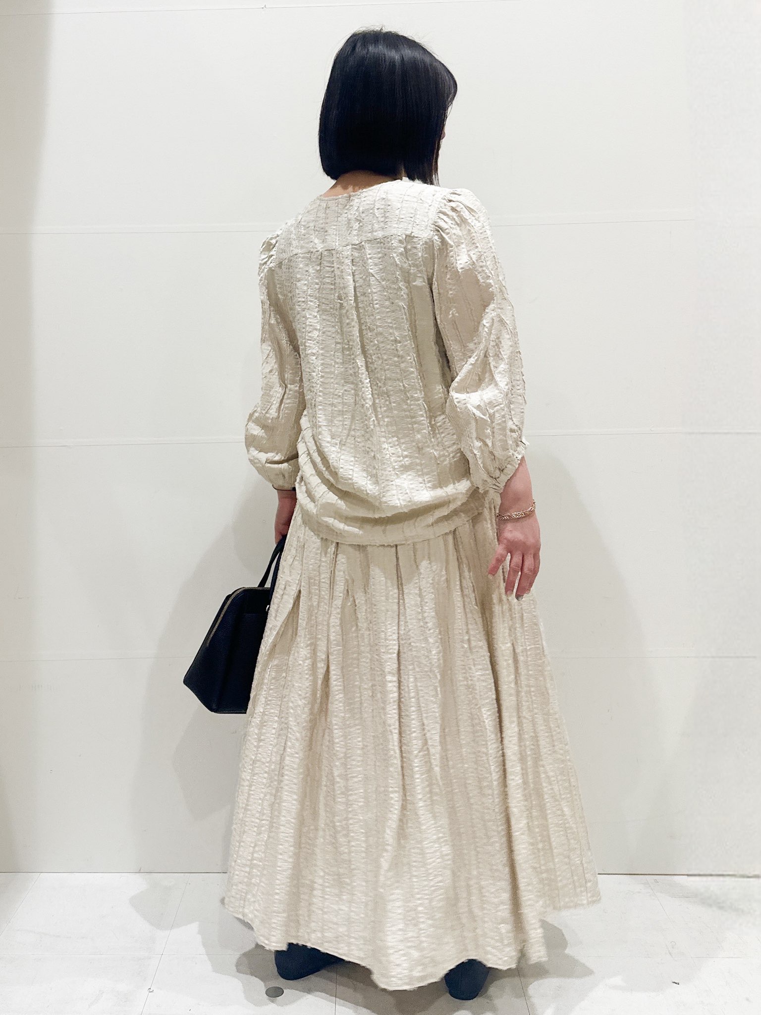 Minさんの「OPAQUE.CLIP｜フリンジジャカードブラウス【洗濯機OK】」を使ったコーディネート