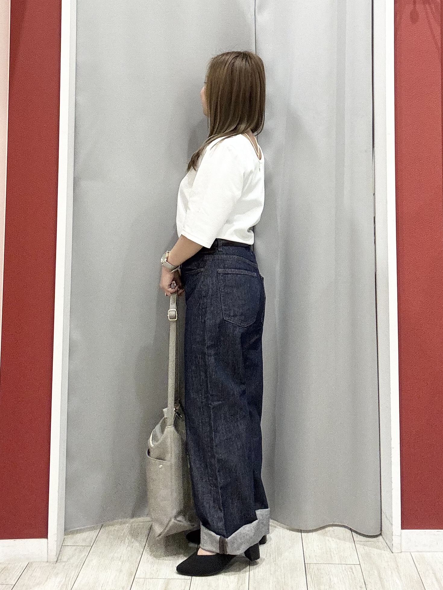 shioさんの「SHOO･LA･RUE｜【洗濯機可/S-LL】1枚でも羽織でも キーネックシャツワンピース」を使ったコーディネート