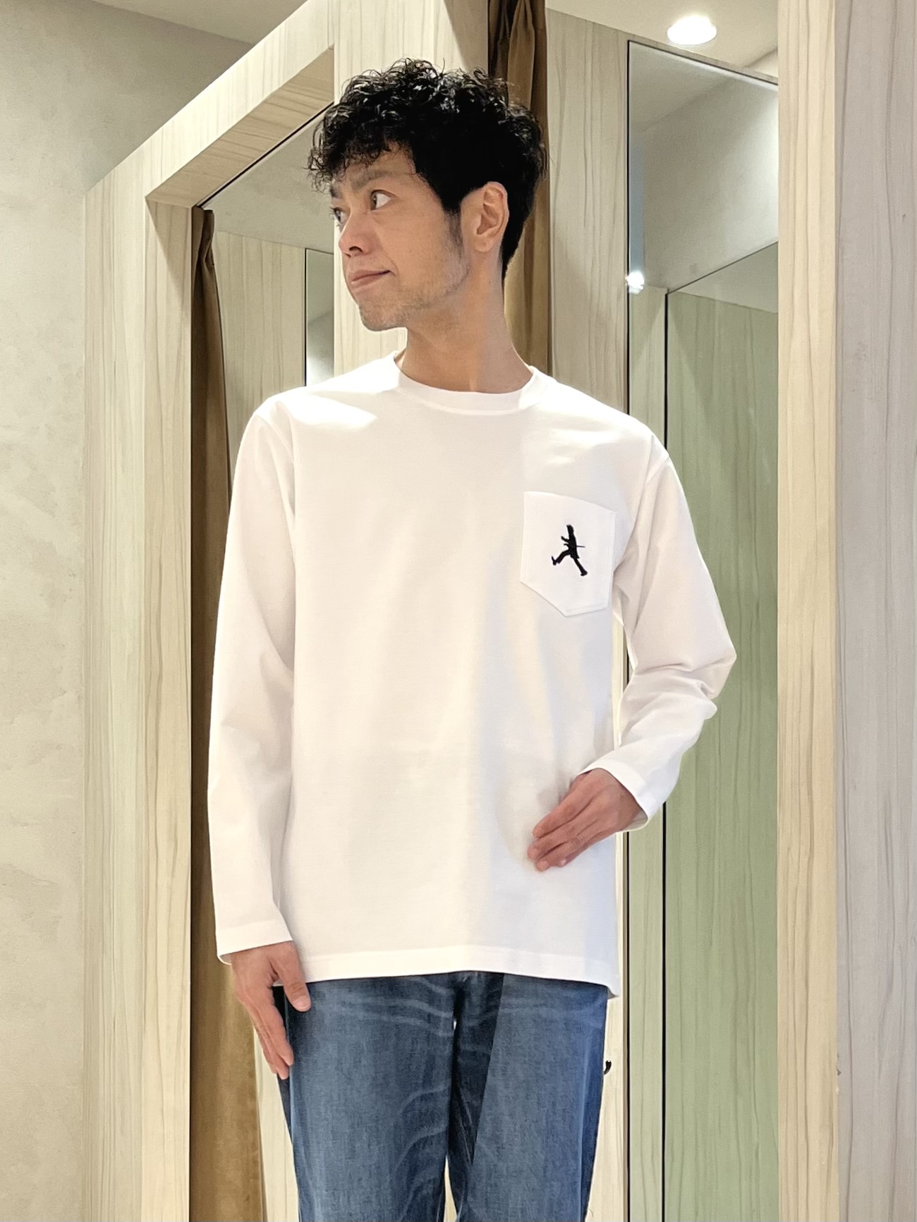 URAさんの「TAKEO KIKUCHI｜【BOWLER HAT LABEL】撥水 MA－1ブルゾン」を使ったコーディネート