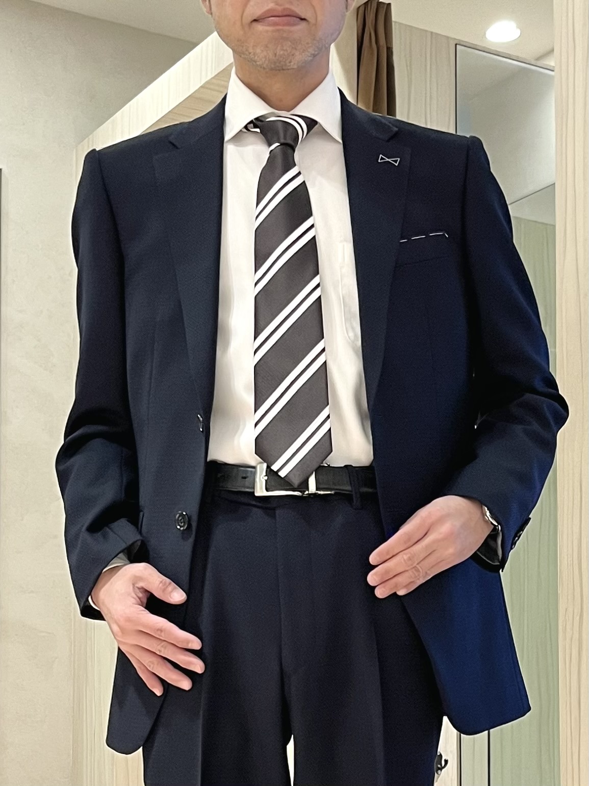 URAさんの「TAKEO KIKUCHI｜【Made in JAPAN】立菱（たてびし）スーツ」を使ったコーディネート