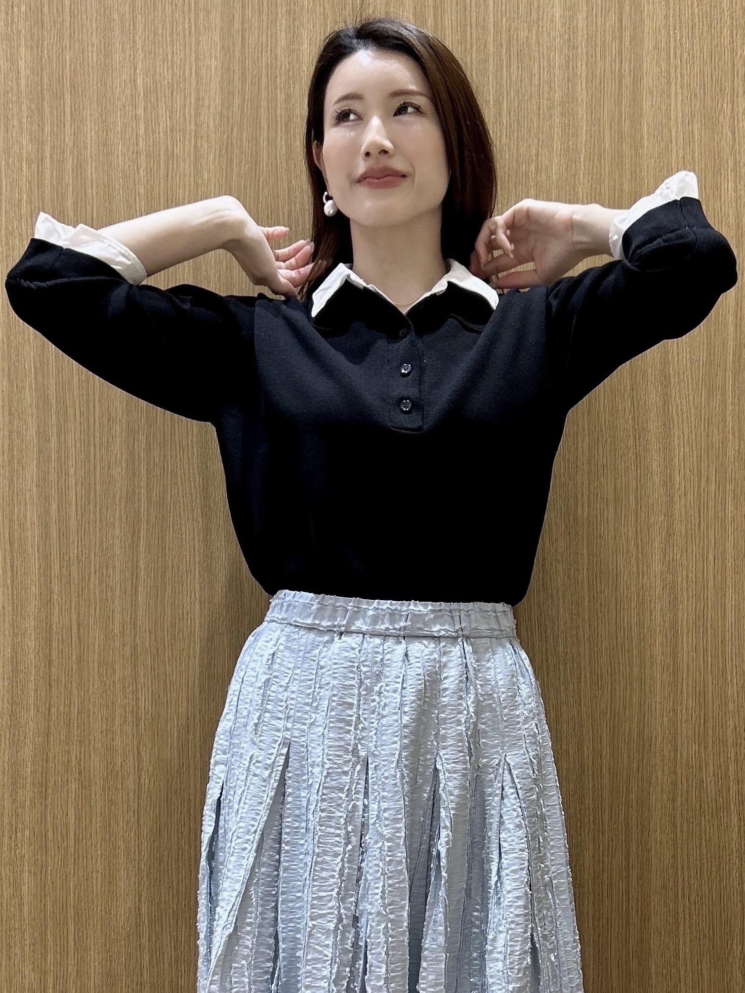 maiさんの「OPAQUE.CLIP｜シャツレイヤード風ポロニット【洗濯機OK】」を使ったコーディネート